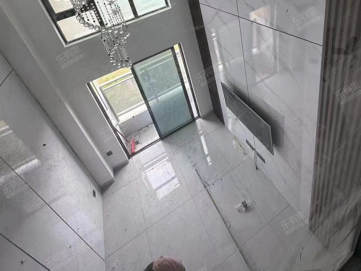 南向精装三室，宜居舒适