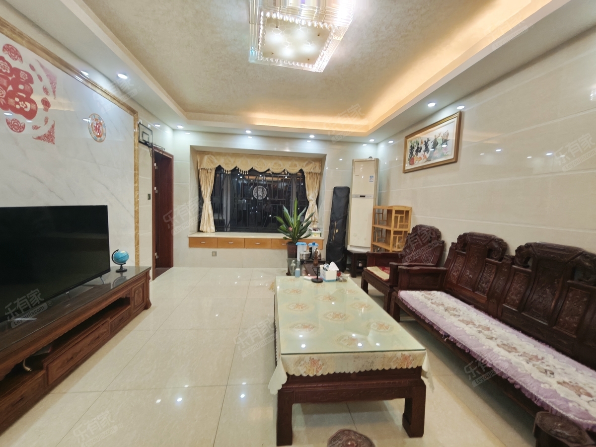 信德上城名邸 3房2厅2卫 117㎡