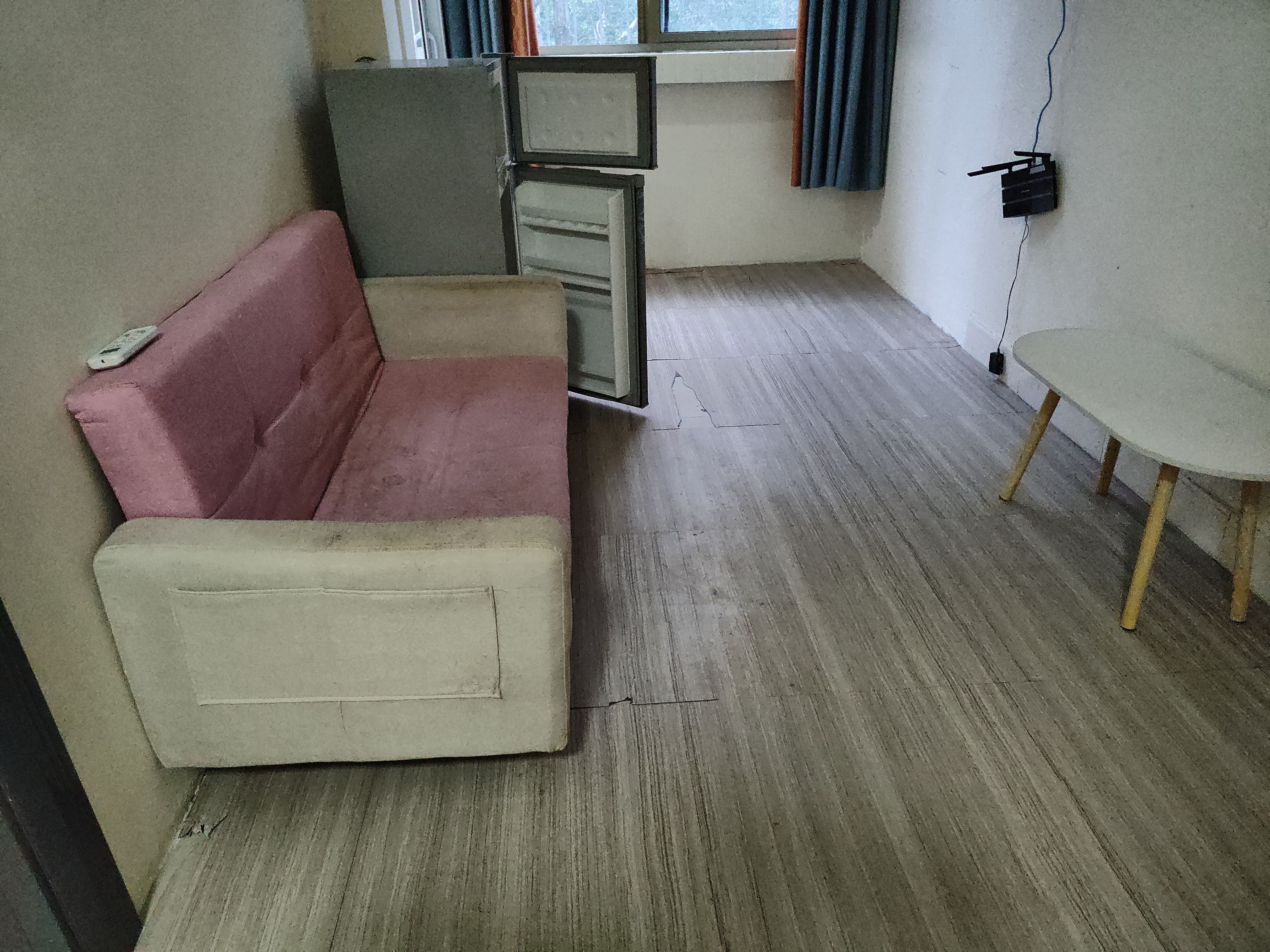 翠竹村小区客厅-1