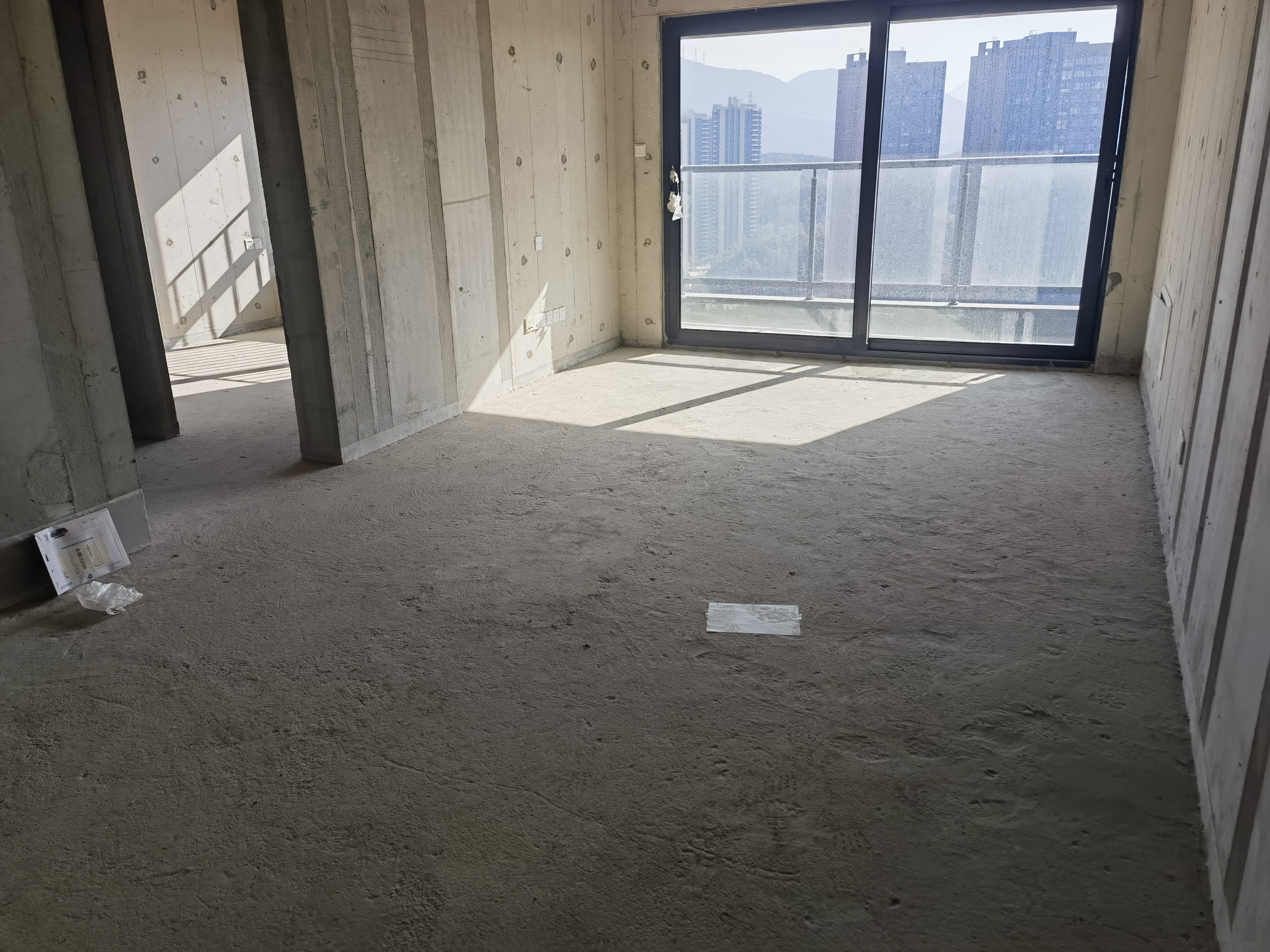 京基御景半山花园 3房2厅2卫 104.19㎡