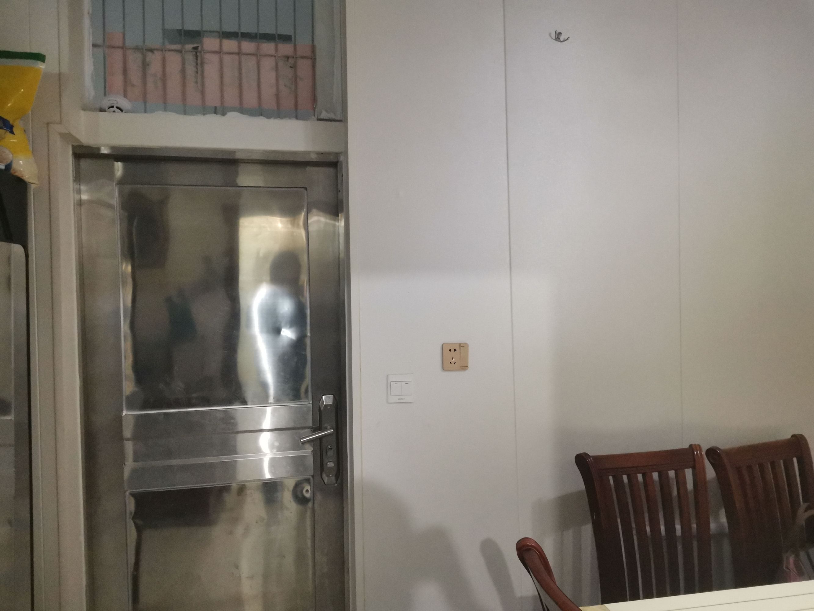 性价比房源，地铁口物业小区-深圳31区商住楼二手房