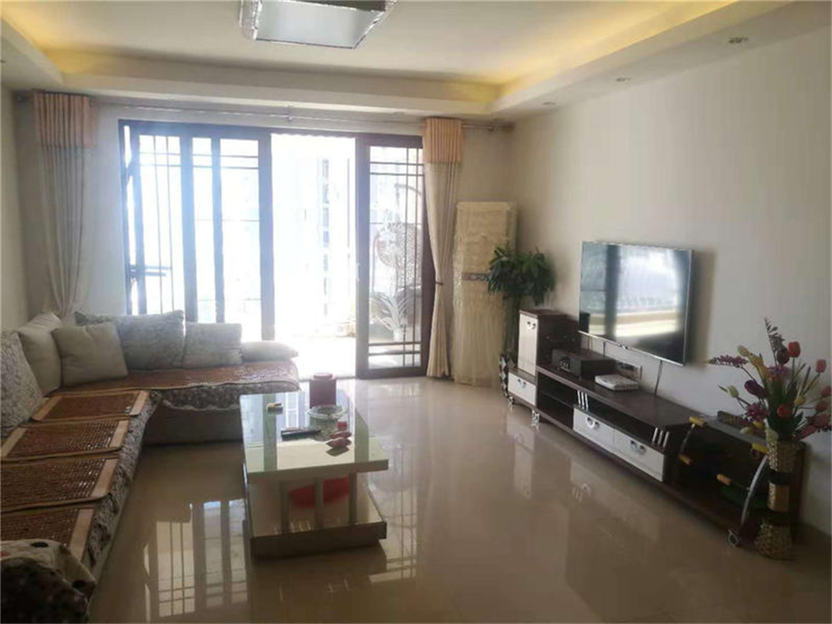鸿润花园客厅-1