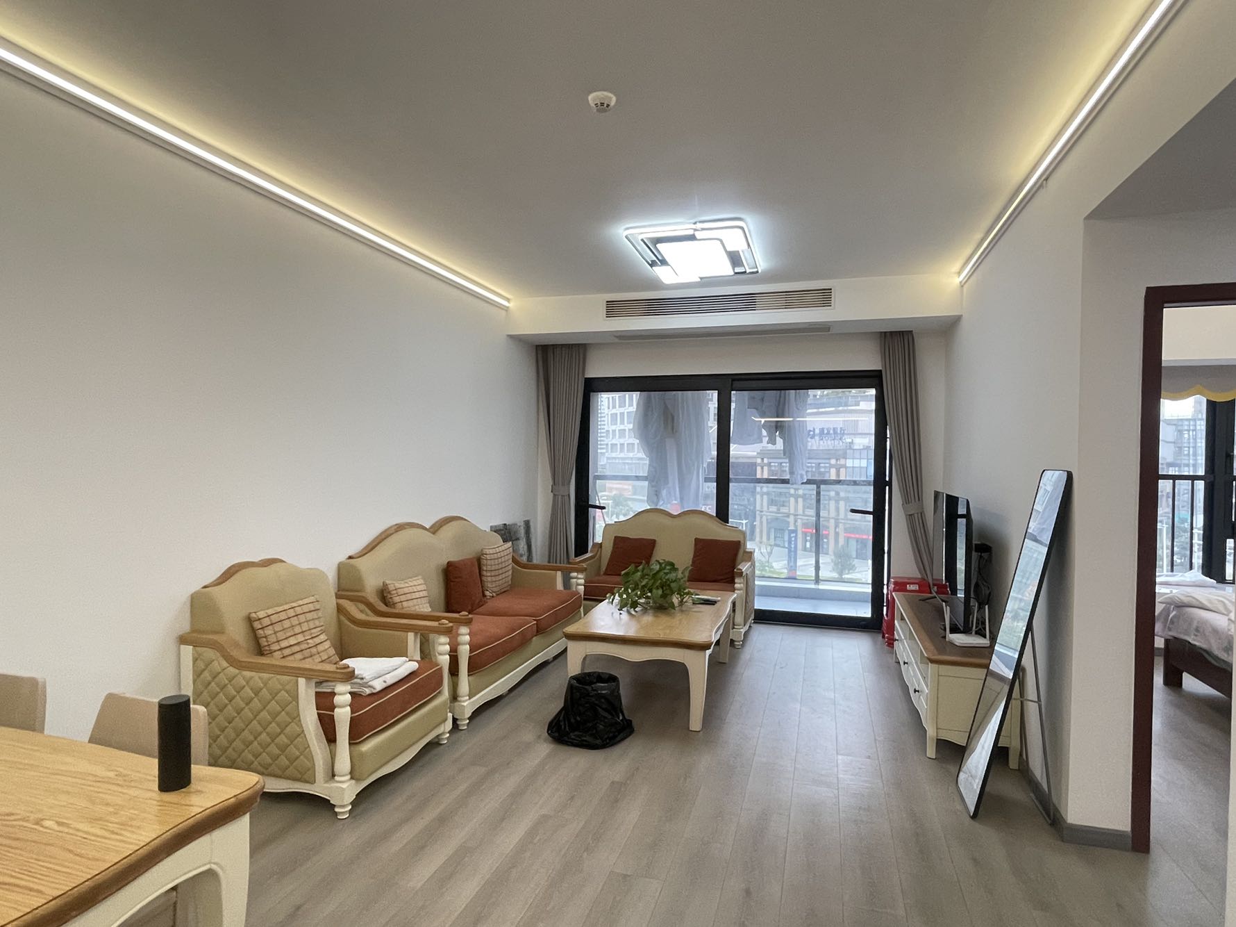 华发广场横琴府南精装3室2厅101m²-珠海华发广场横琴府二手房