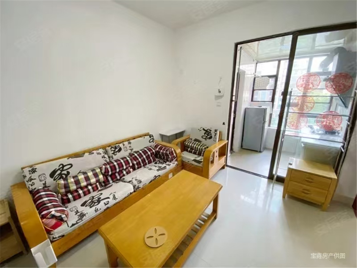 泰豪绿湖新村客厅-1