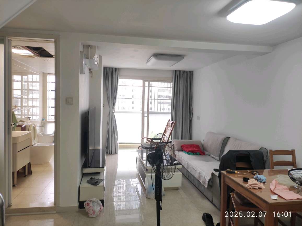 地铁口物业-深圳天健时尚名苑租房