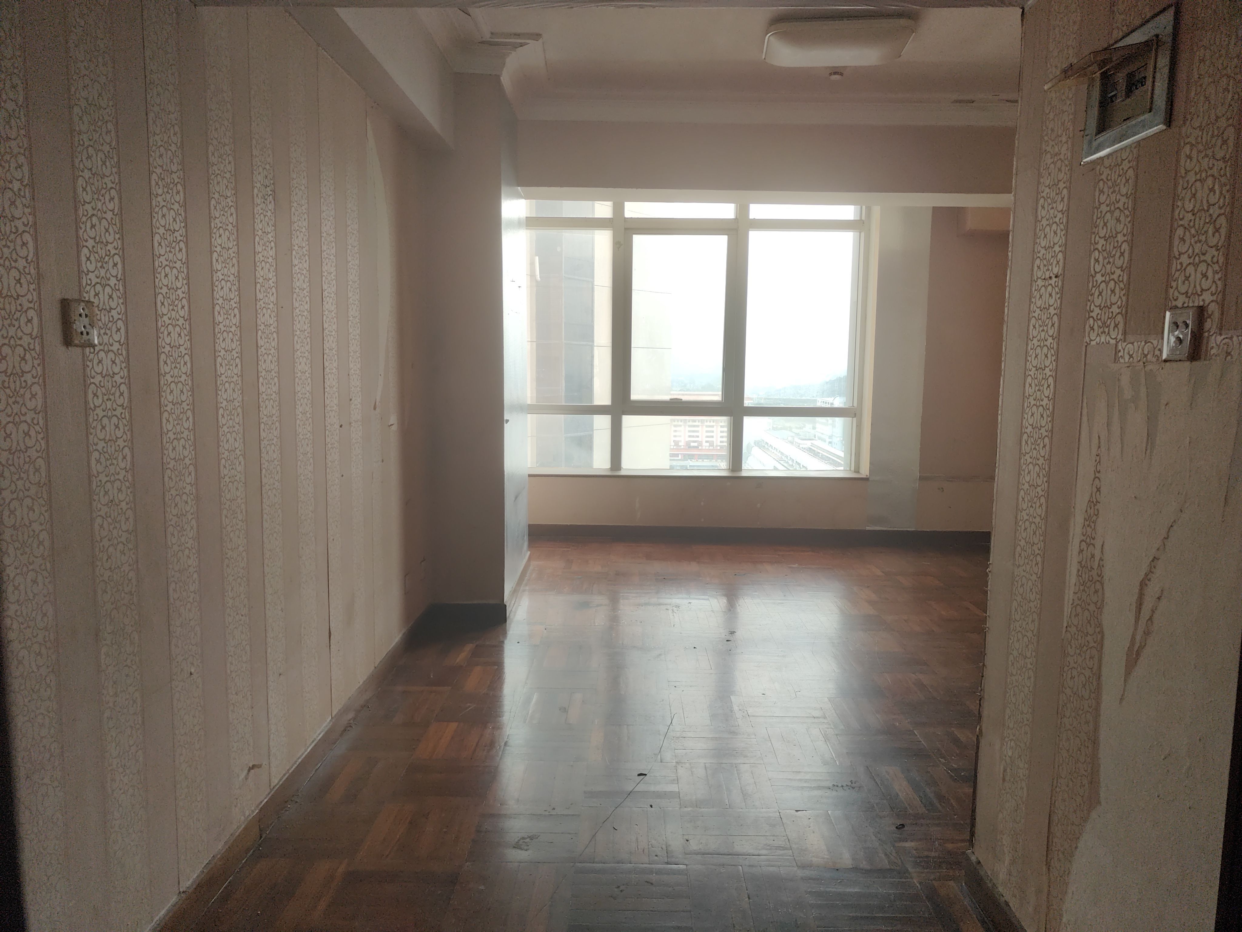 大中华汇展阁大厦居室-1