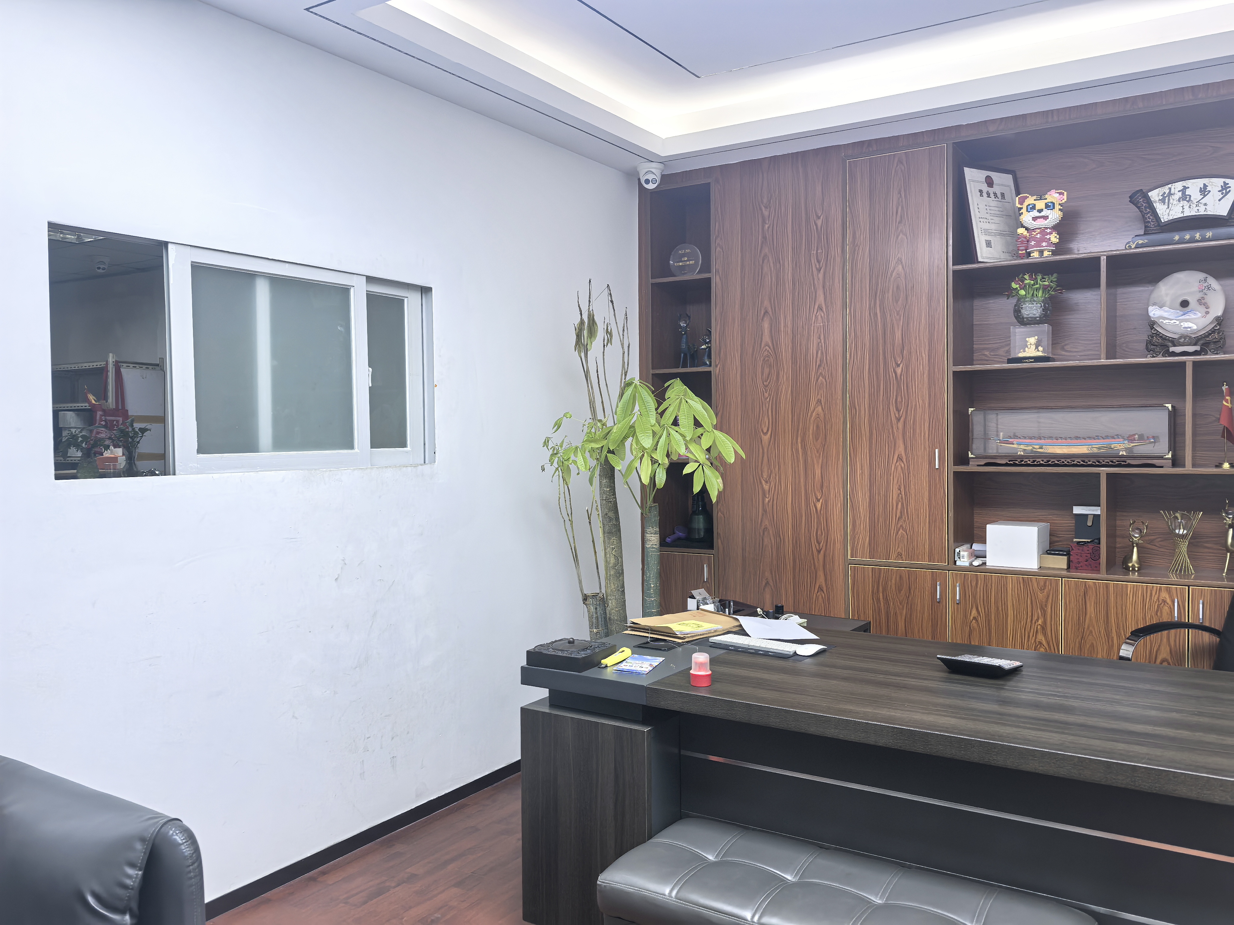 桑达小区南北普装1室1厅33.8m²