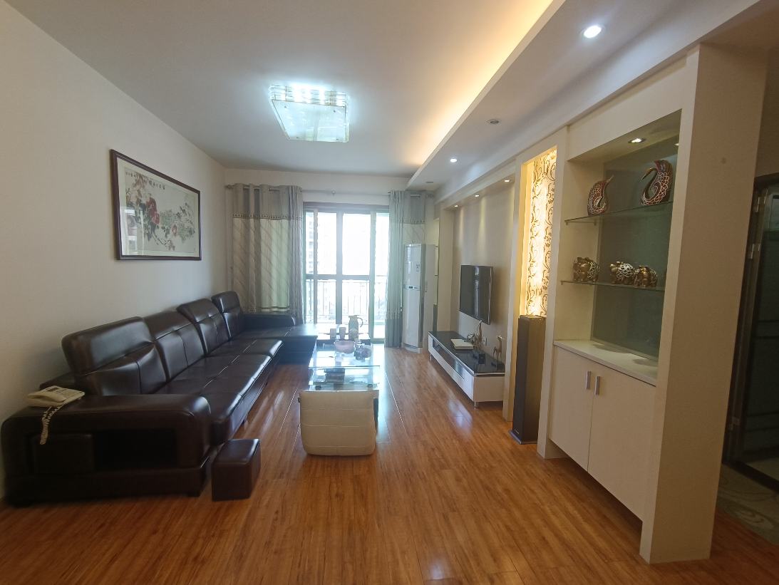 南岸翠堤园精装2房