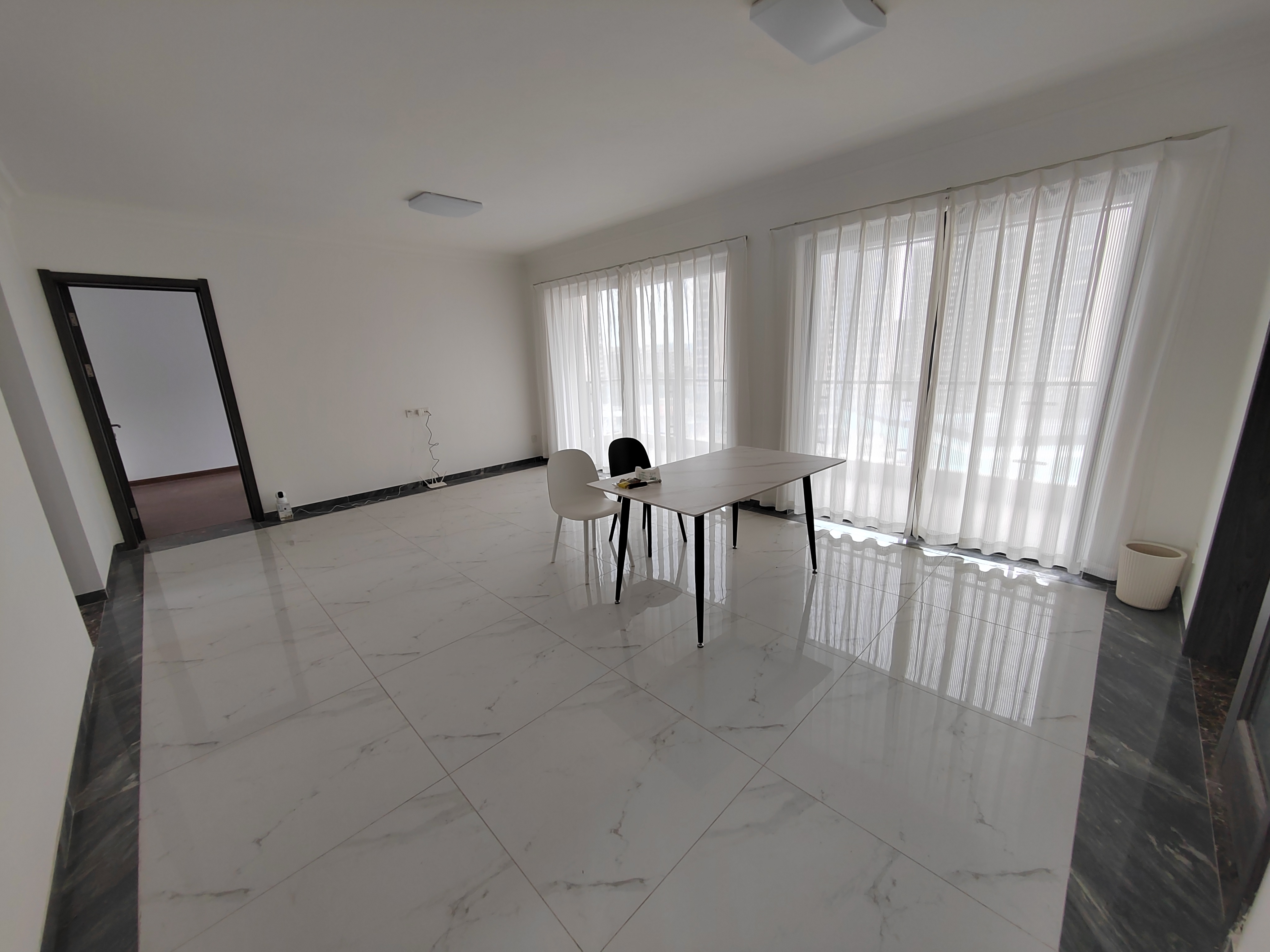 碧桂园珑悦花园四房精装修