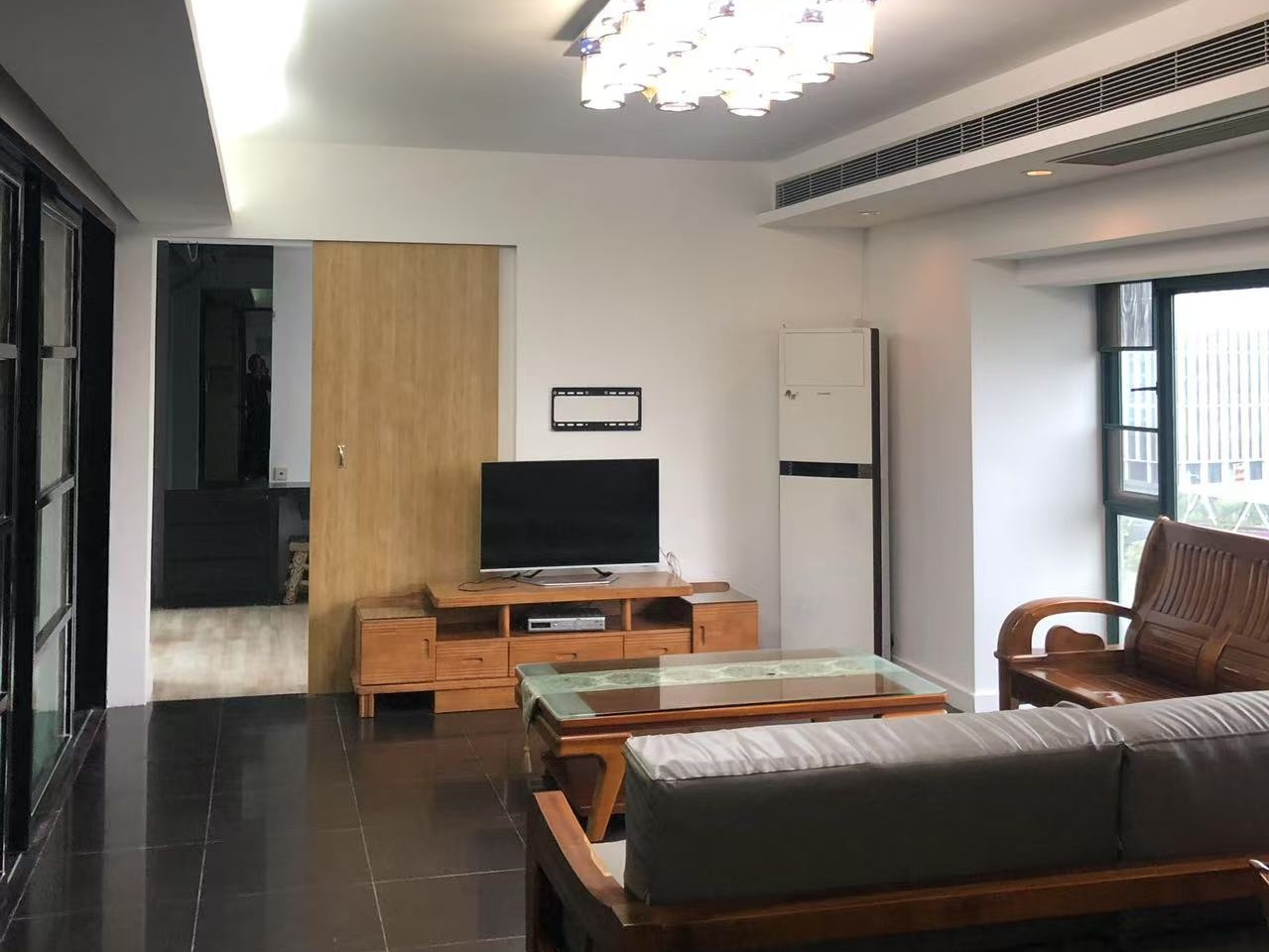 华联城市山林花园客厅-1