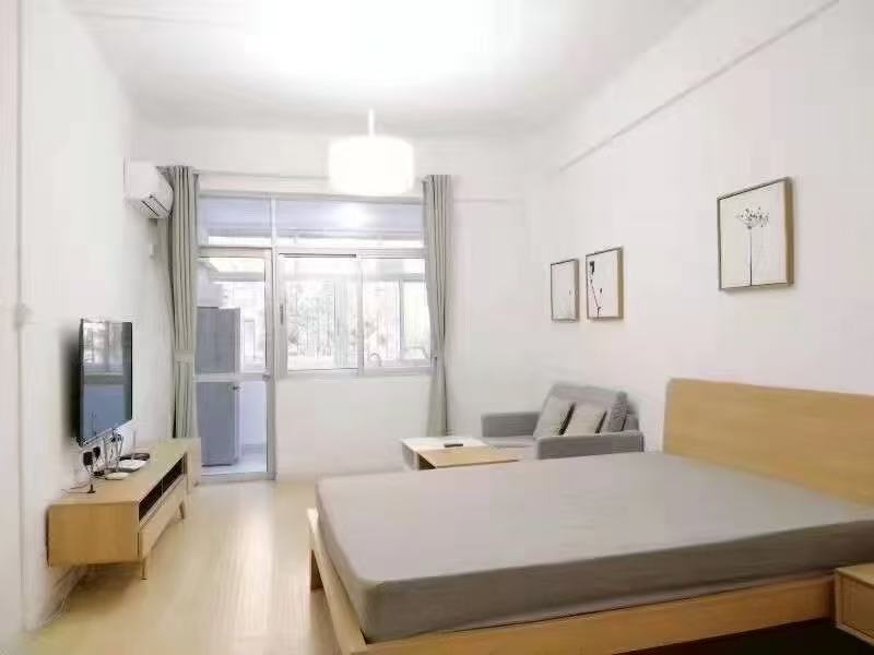深华科技宿舍楼客厅-1