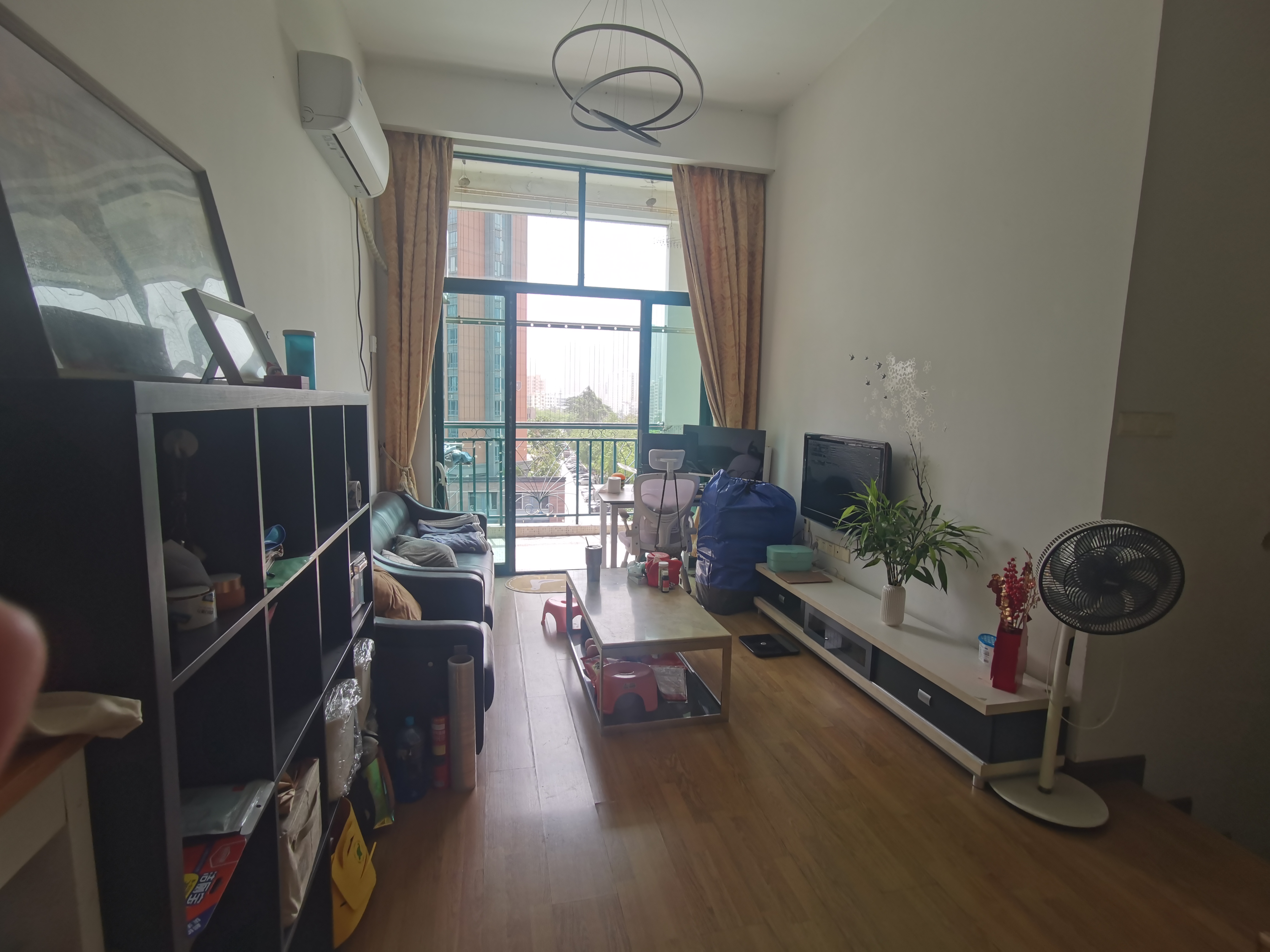 碧海名园一期客厅-1