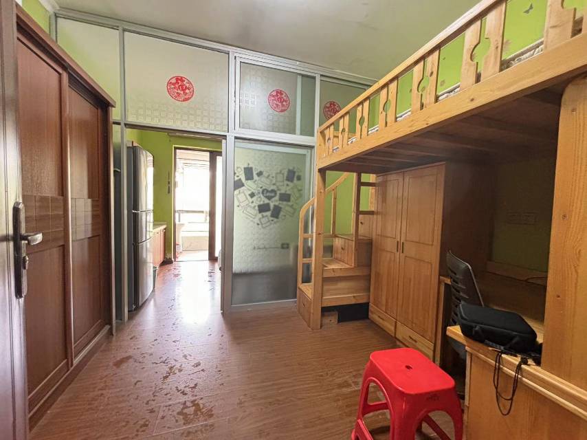 8克拉公寓客厅-1