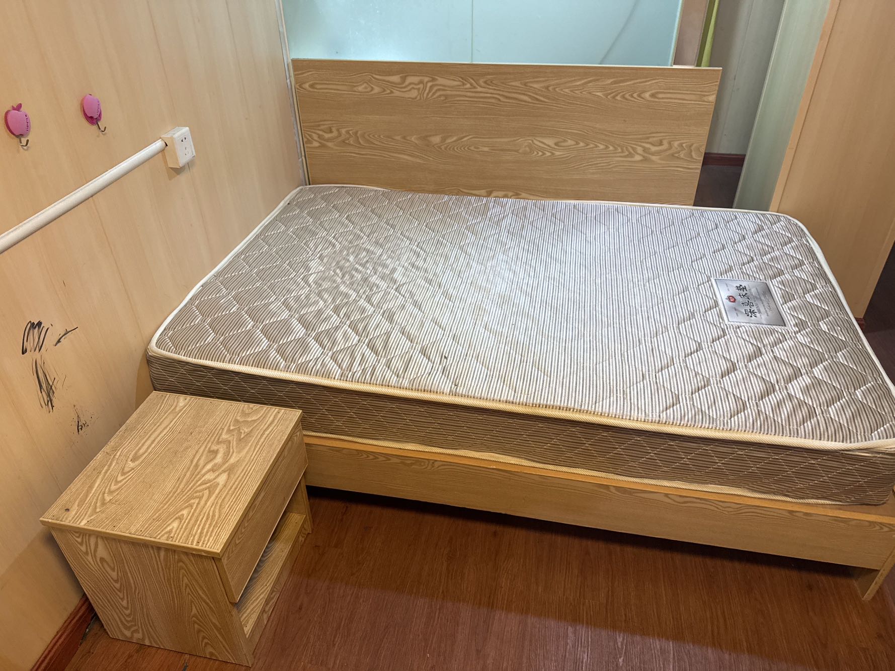 家荔园公寓居室-1