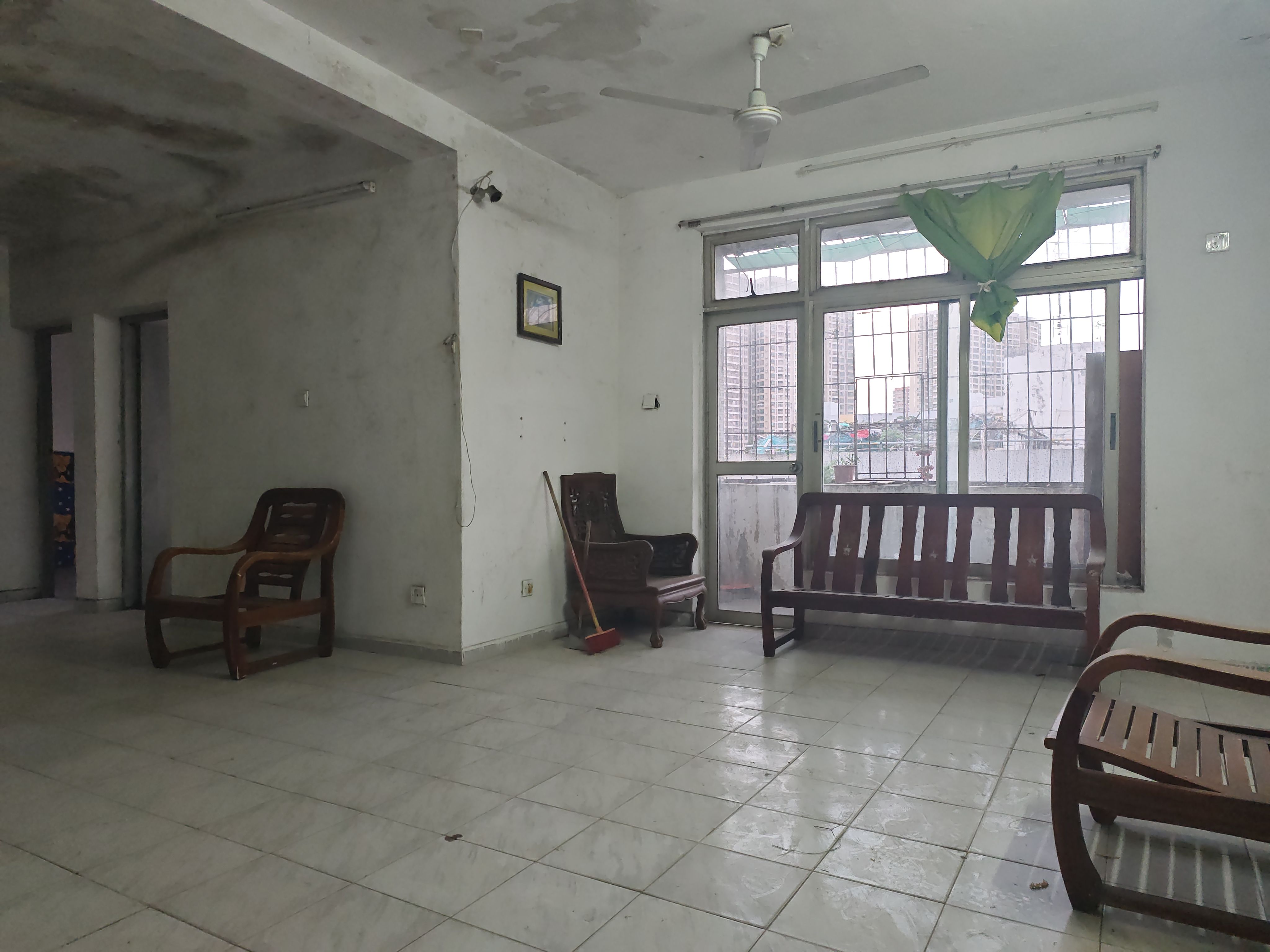 南威中心花园北普装3室2厅86.89m²
