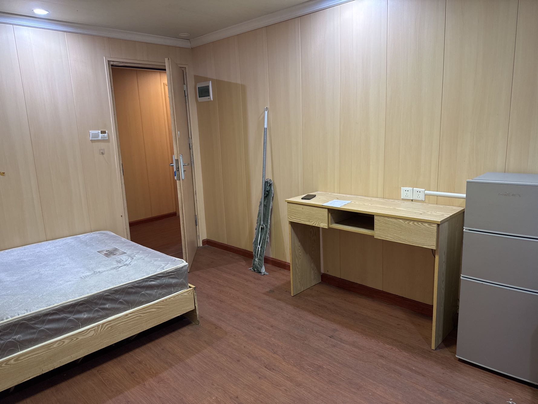 家荔园公寓居室-1