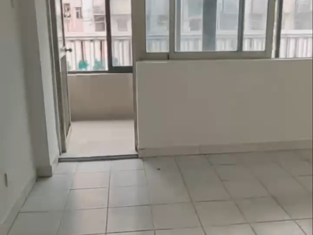 新洲中心村 3房2厅2卫 85㎡
