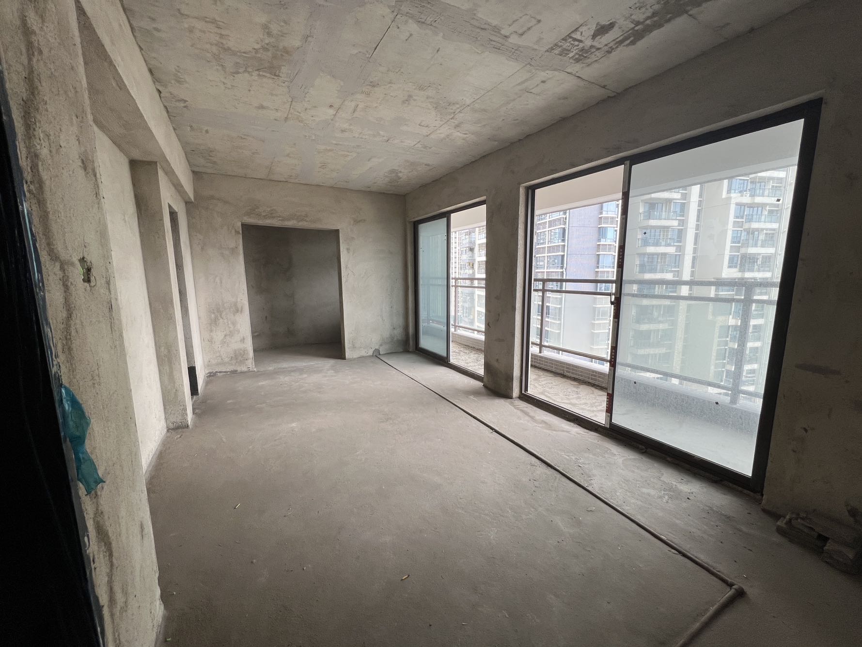 御天名苑 东 普装 1室 0厅 28m²