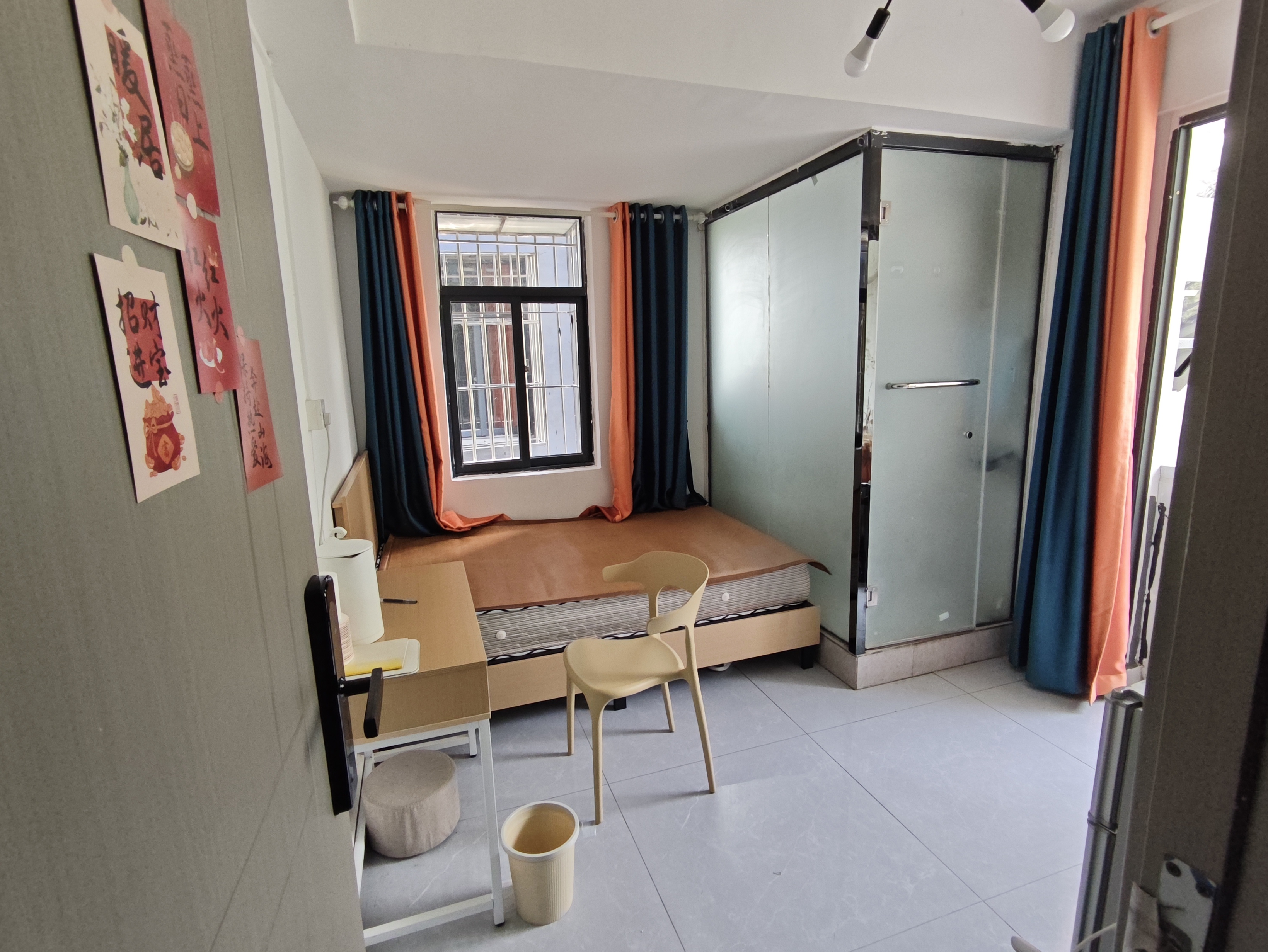 珠光村东区 1房0厅1卫 22㎡