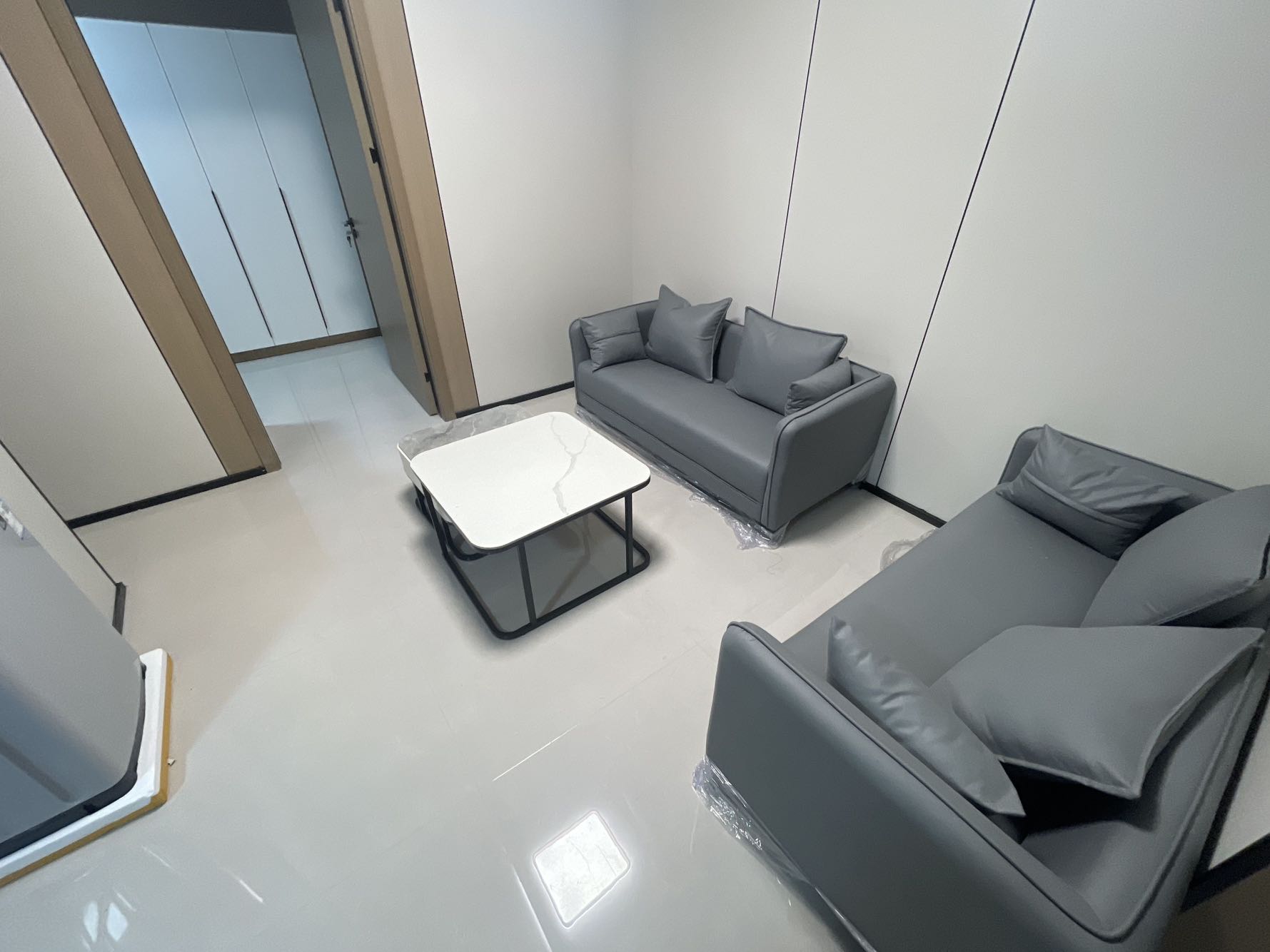 南精装1室1厅30m²