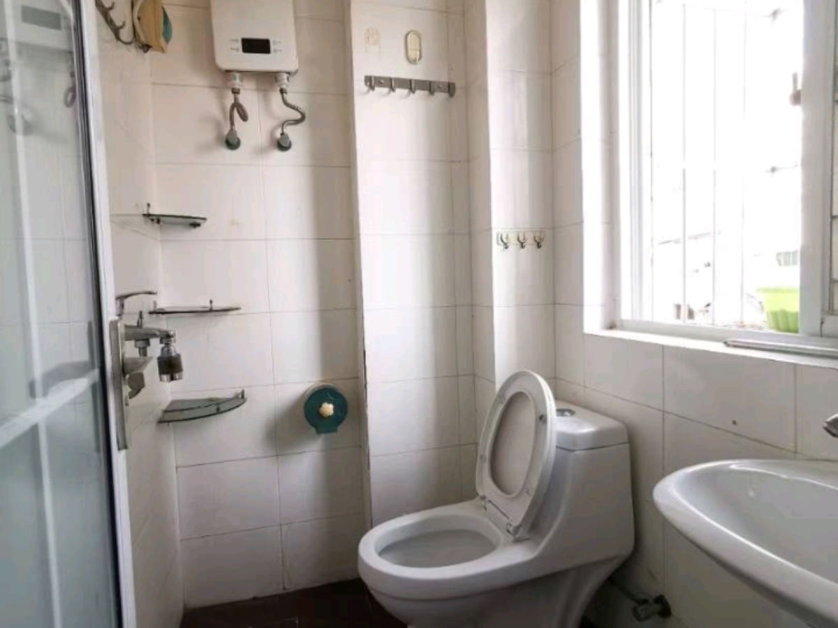 青庭公寓 1房1厅1卫 32.68㎡