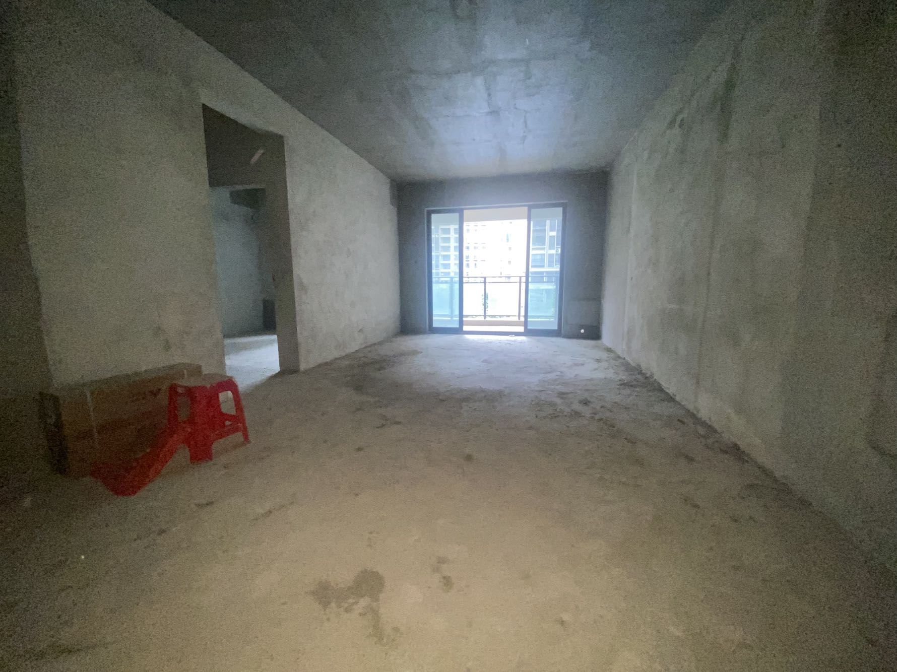 石岐区利和豪庭二期3房，中楼层，过5年税费少