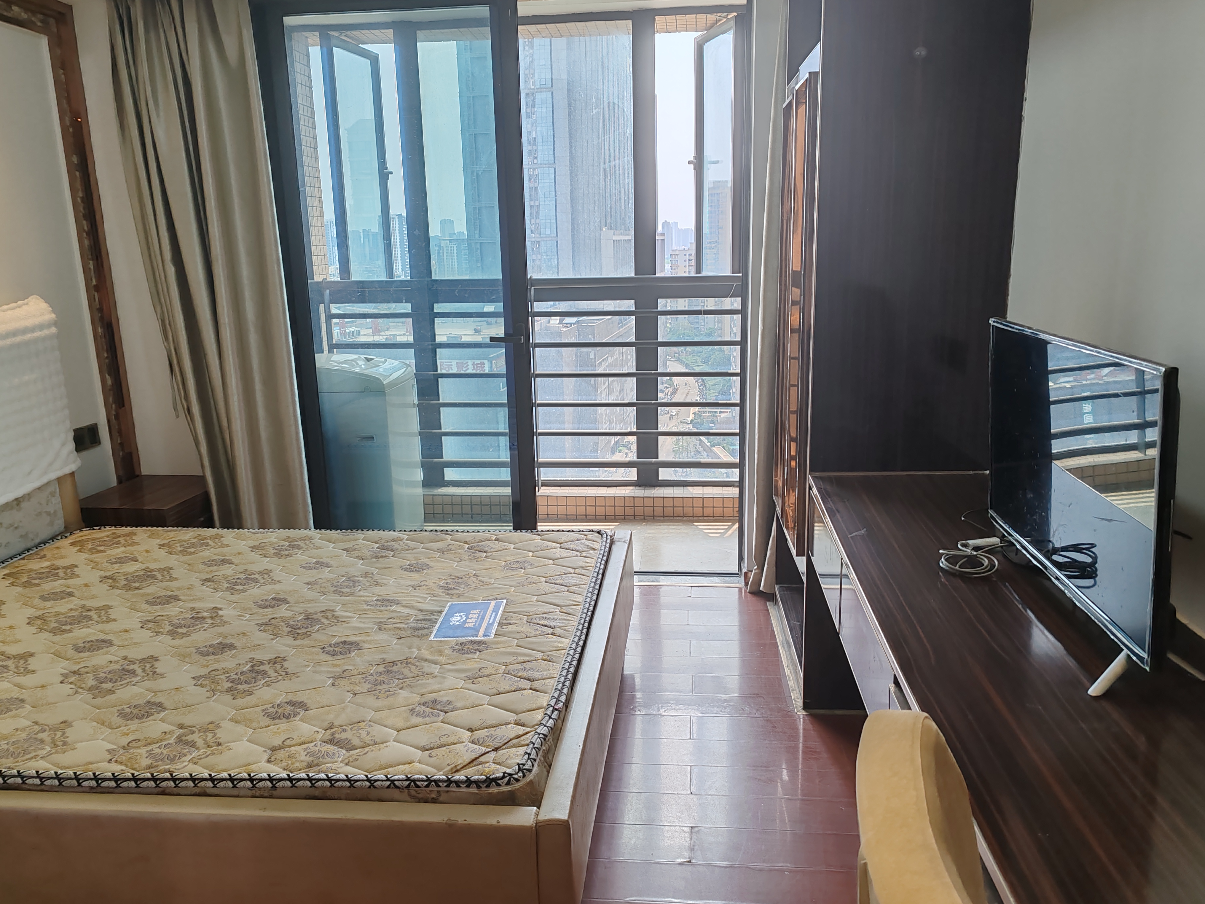 万通国际居室-1
