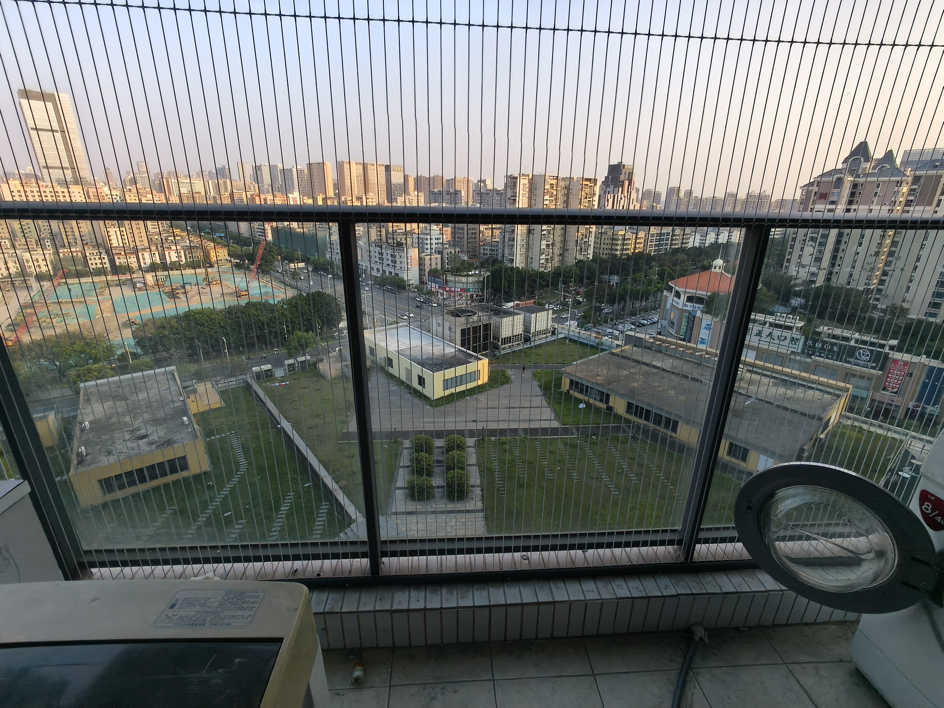 天虹地铁两房采光很好-广州魅力时代花园租房