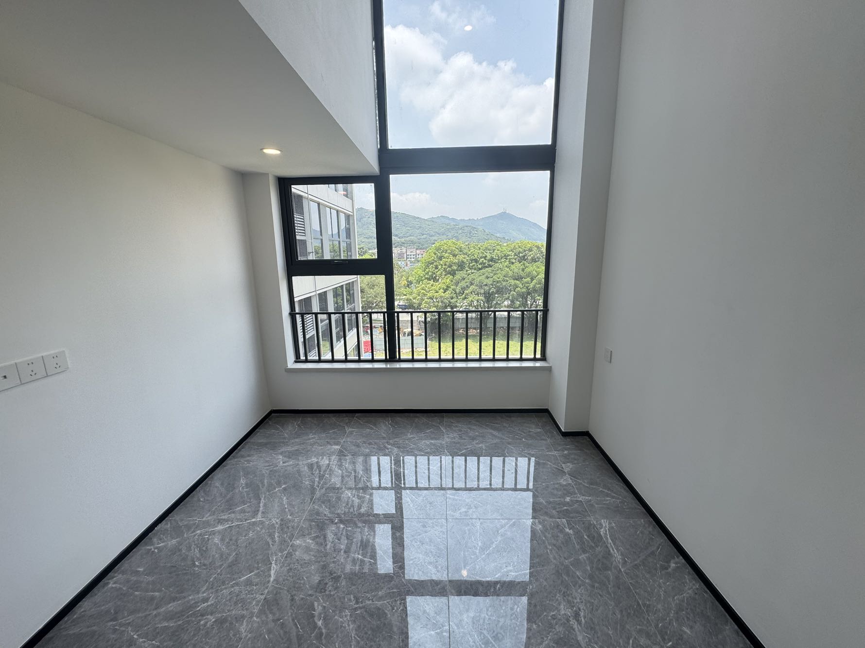 	中建玖玥湾 2房2厅1卫 50㎡-深圳	中建玖玥湾二手房
