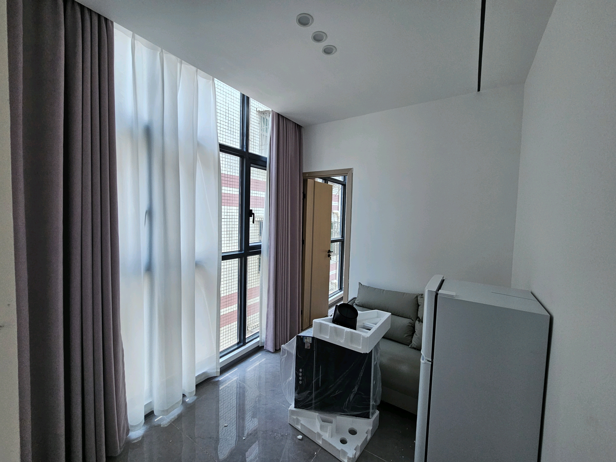 布吉新村1号楼客厅-1
