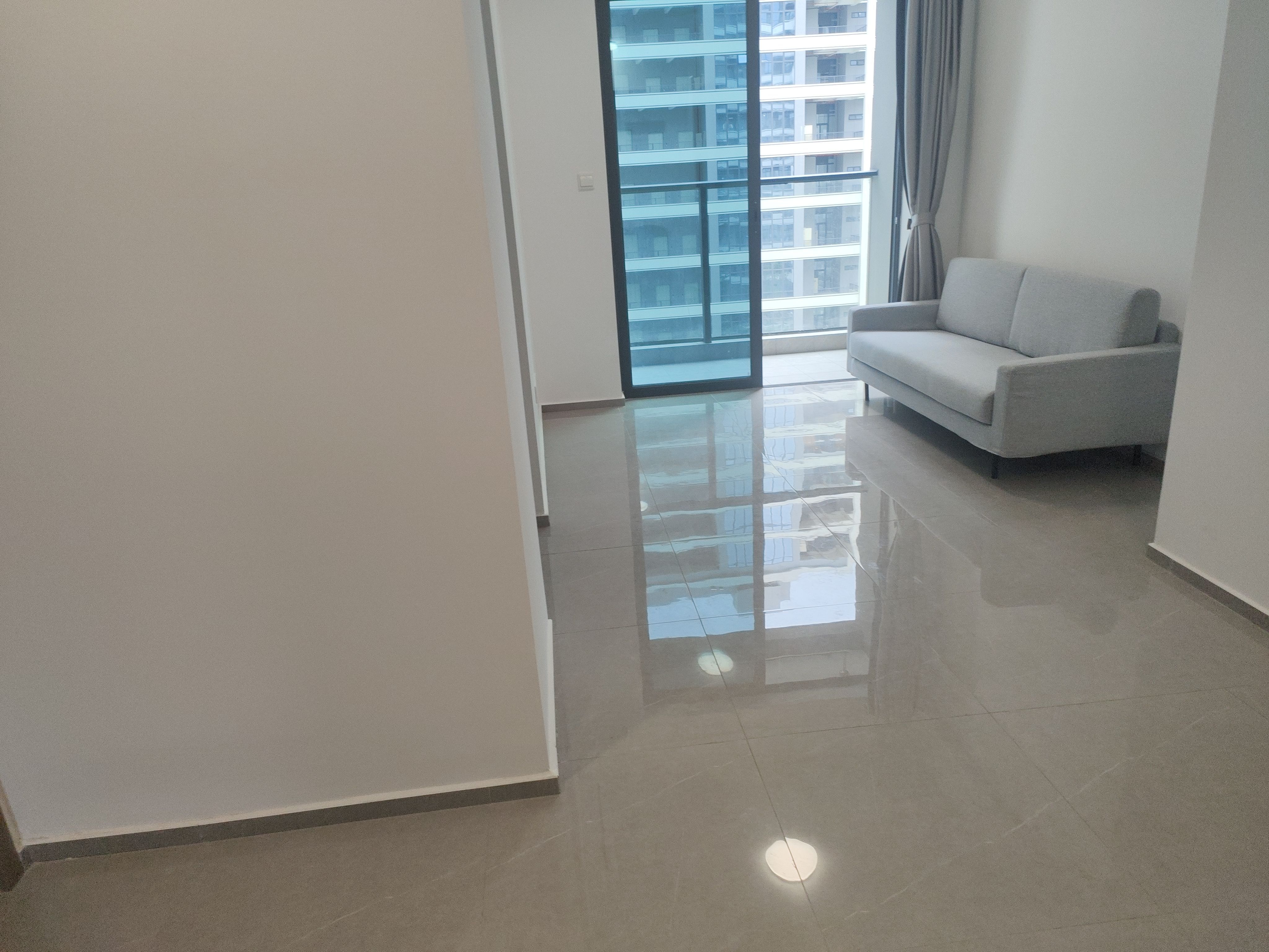 鸿荣源鸿湖科技园客厅-1