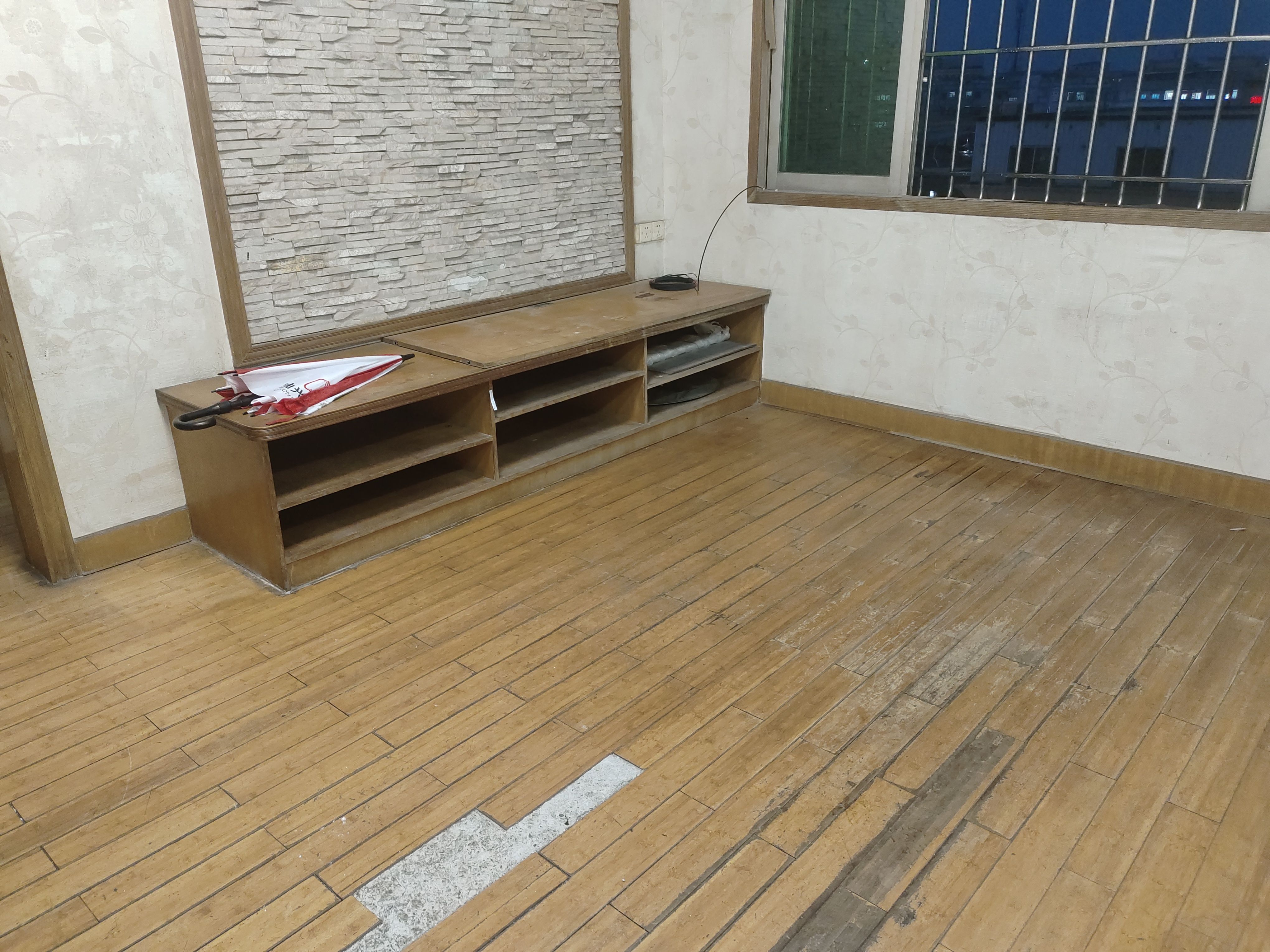 古一新兴楼 2房2厅1卫 68㎡-佛山古一新兴楼租房
