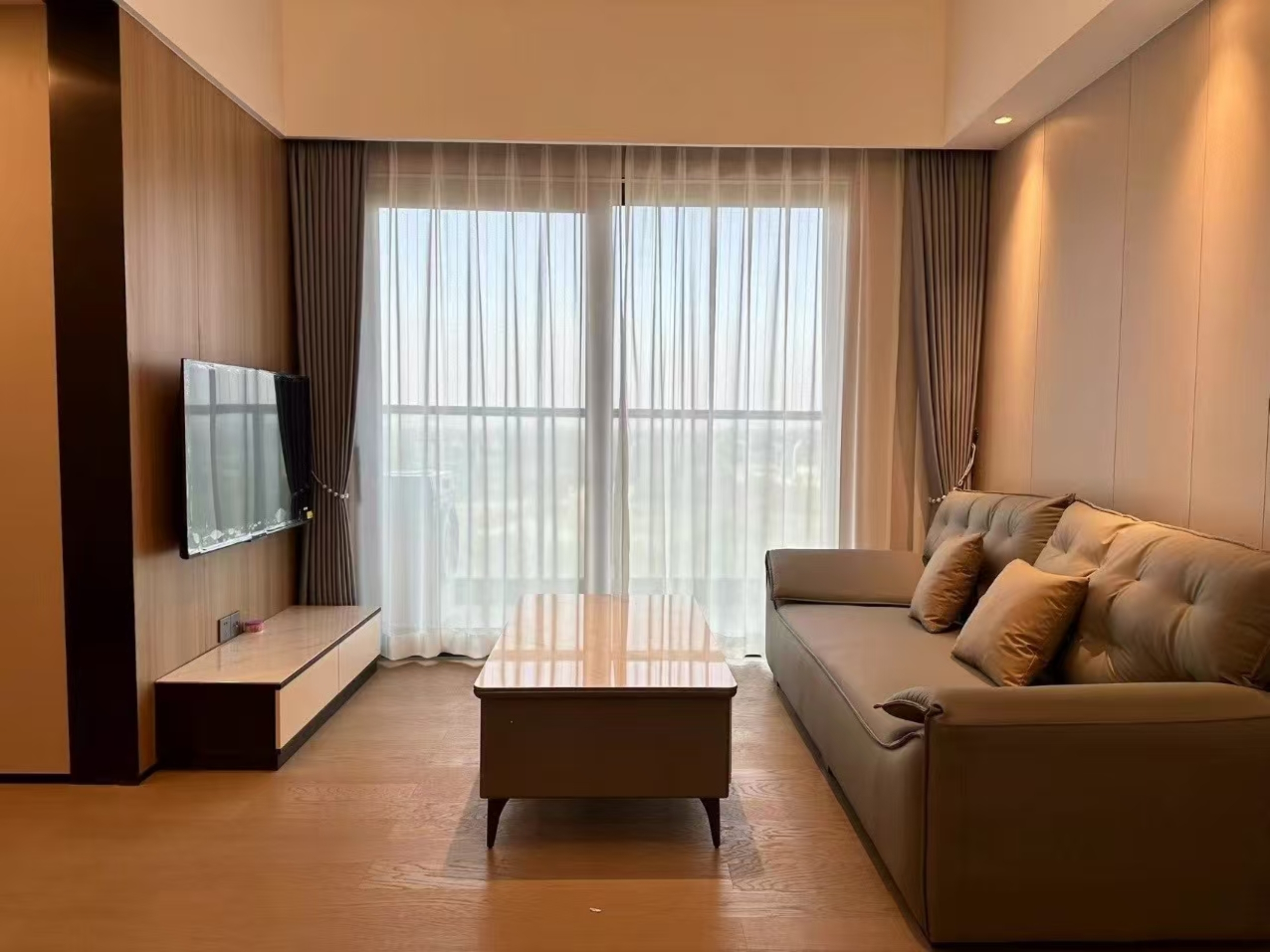 会展湾云岸广场客厅-2