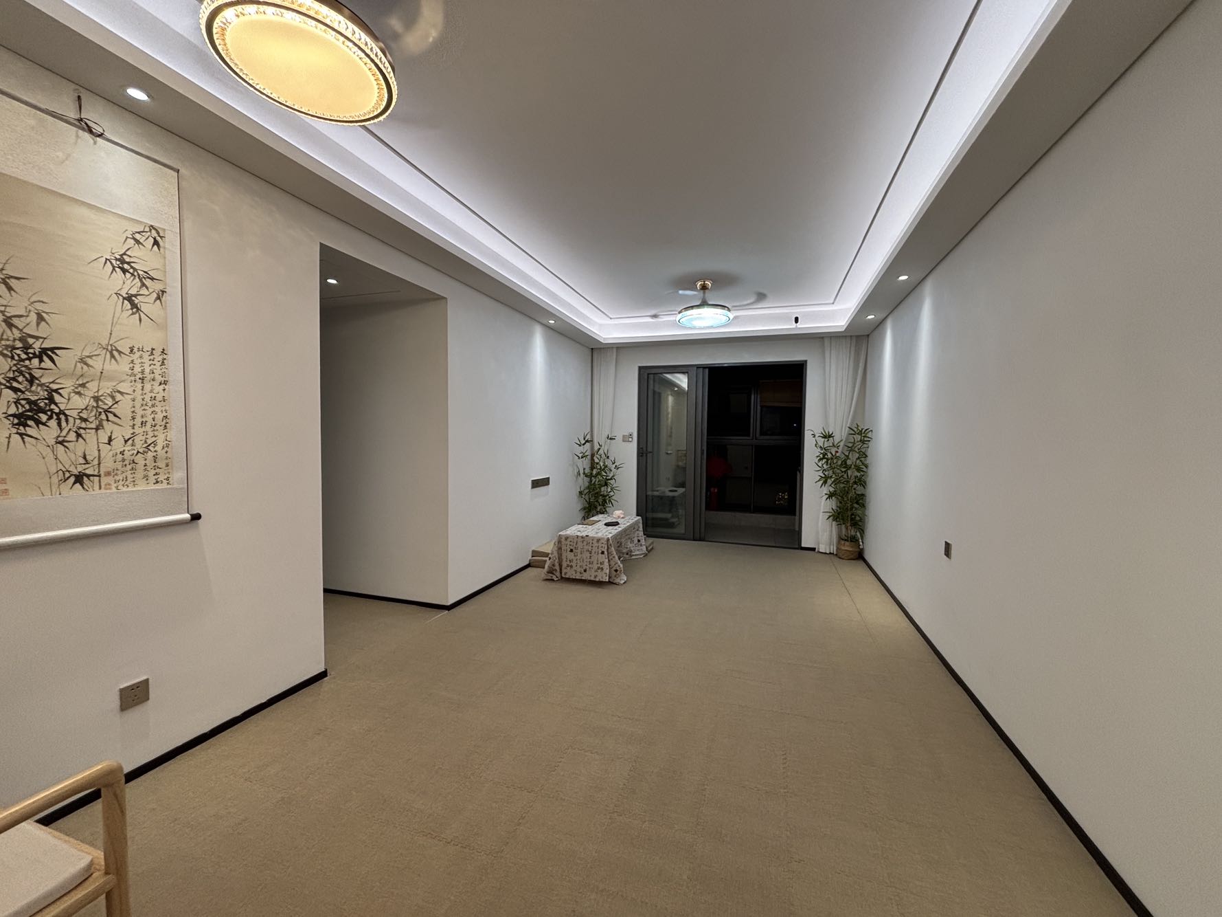 中海阳光橡树园客厅-1