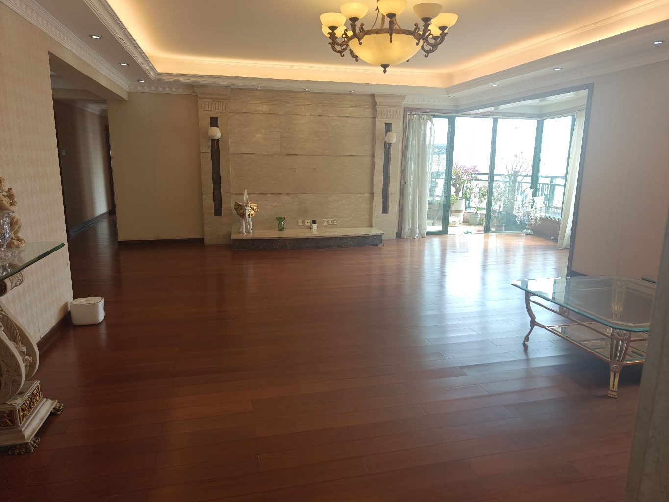 波托菲诺天鹅堡客厅-1