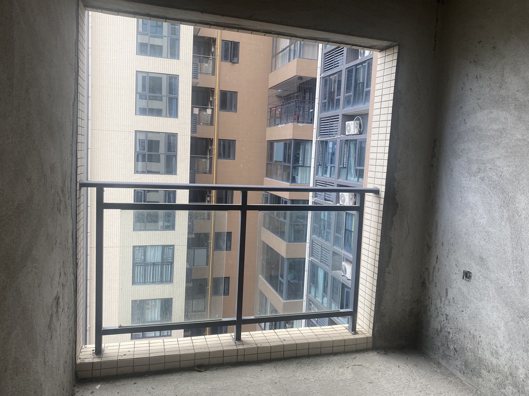 明泰城 4房2厅2卫 123㎡