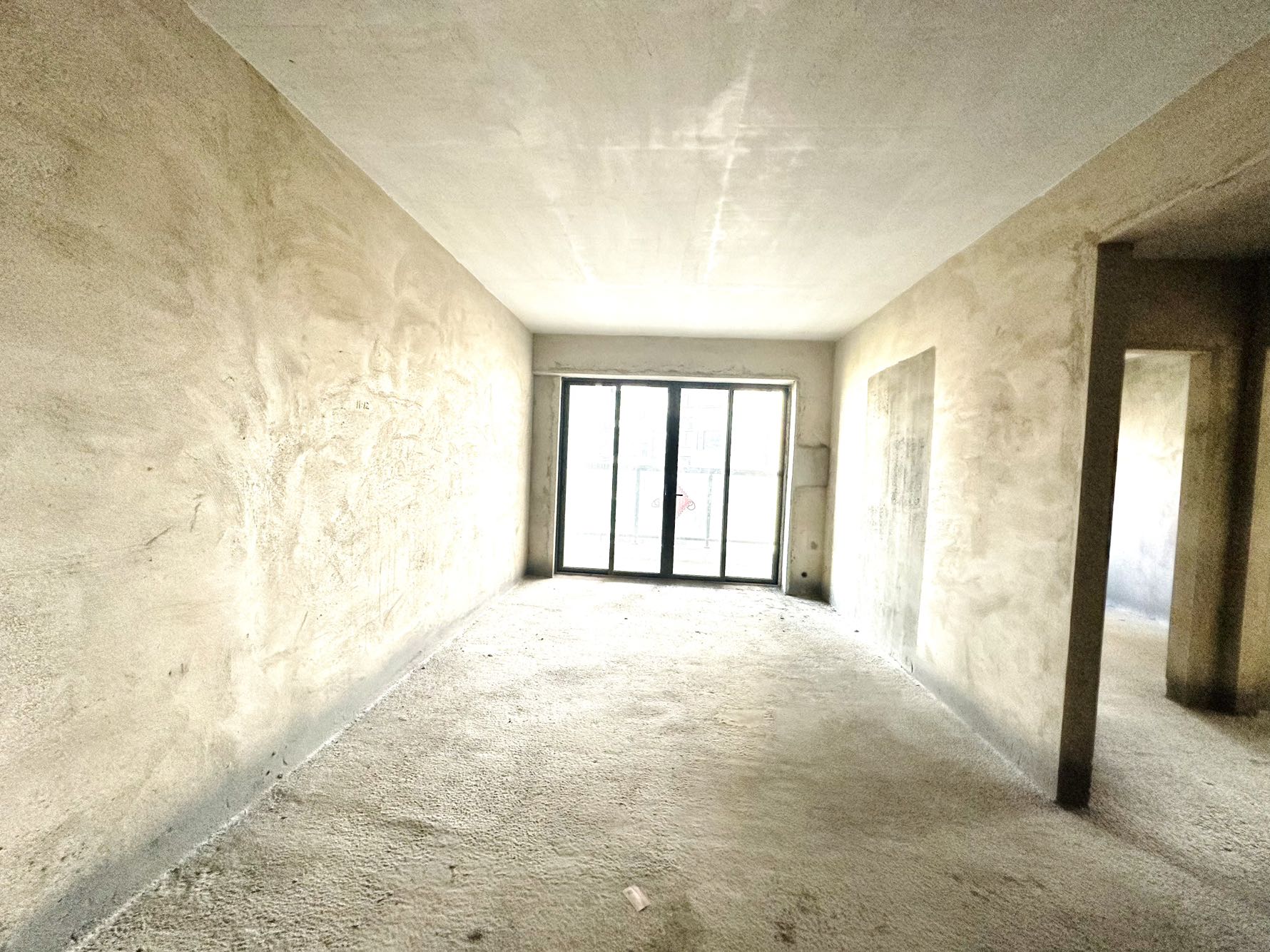 仲恺雅居乐铂琅峯花园南毛坯3室2厅85.33m²出售