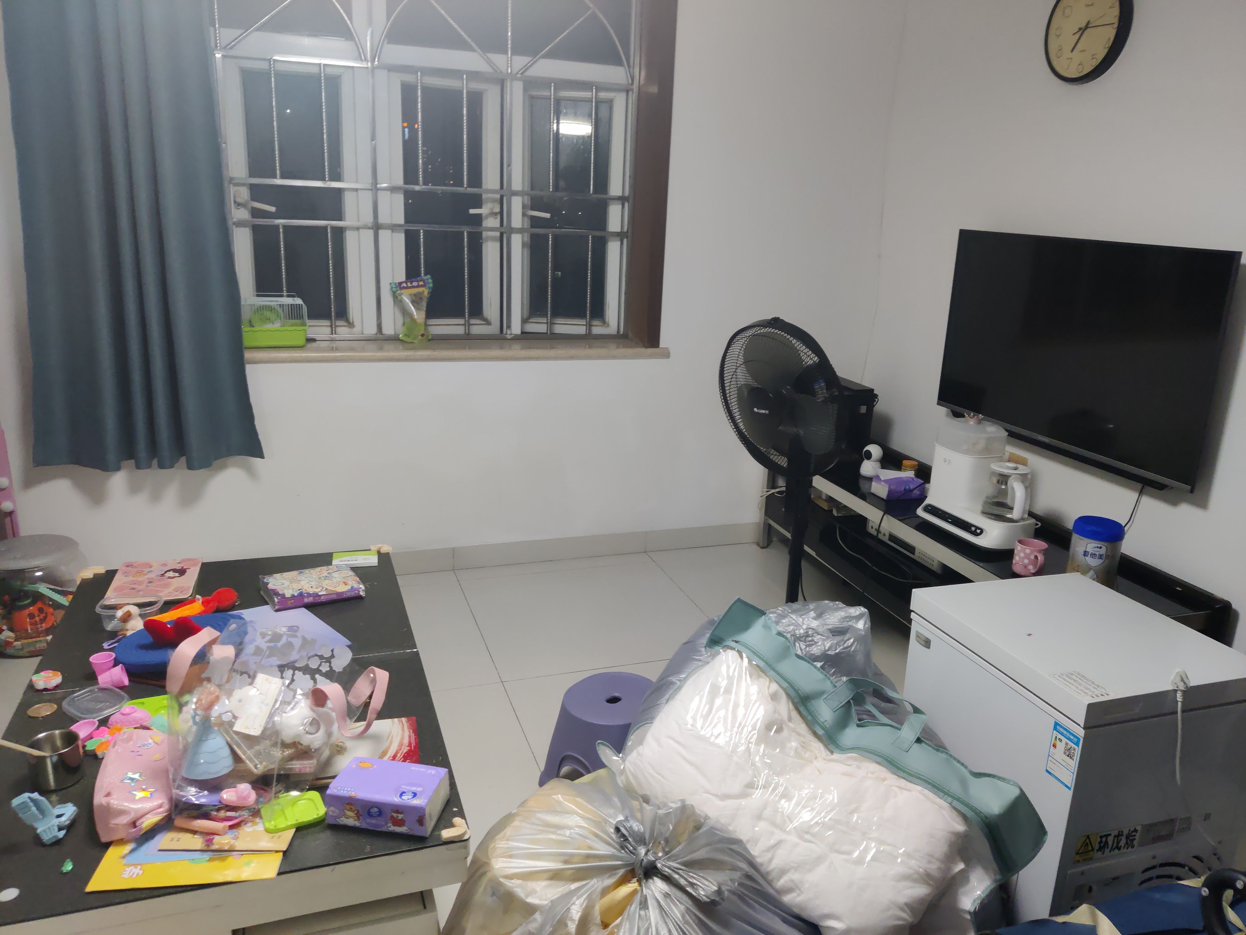 景鹏大厦 3房2厅1卫 90.37㎡