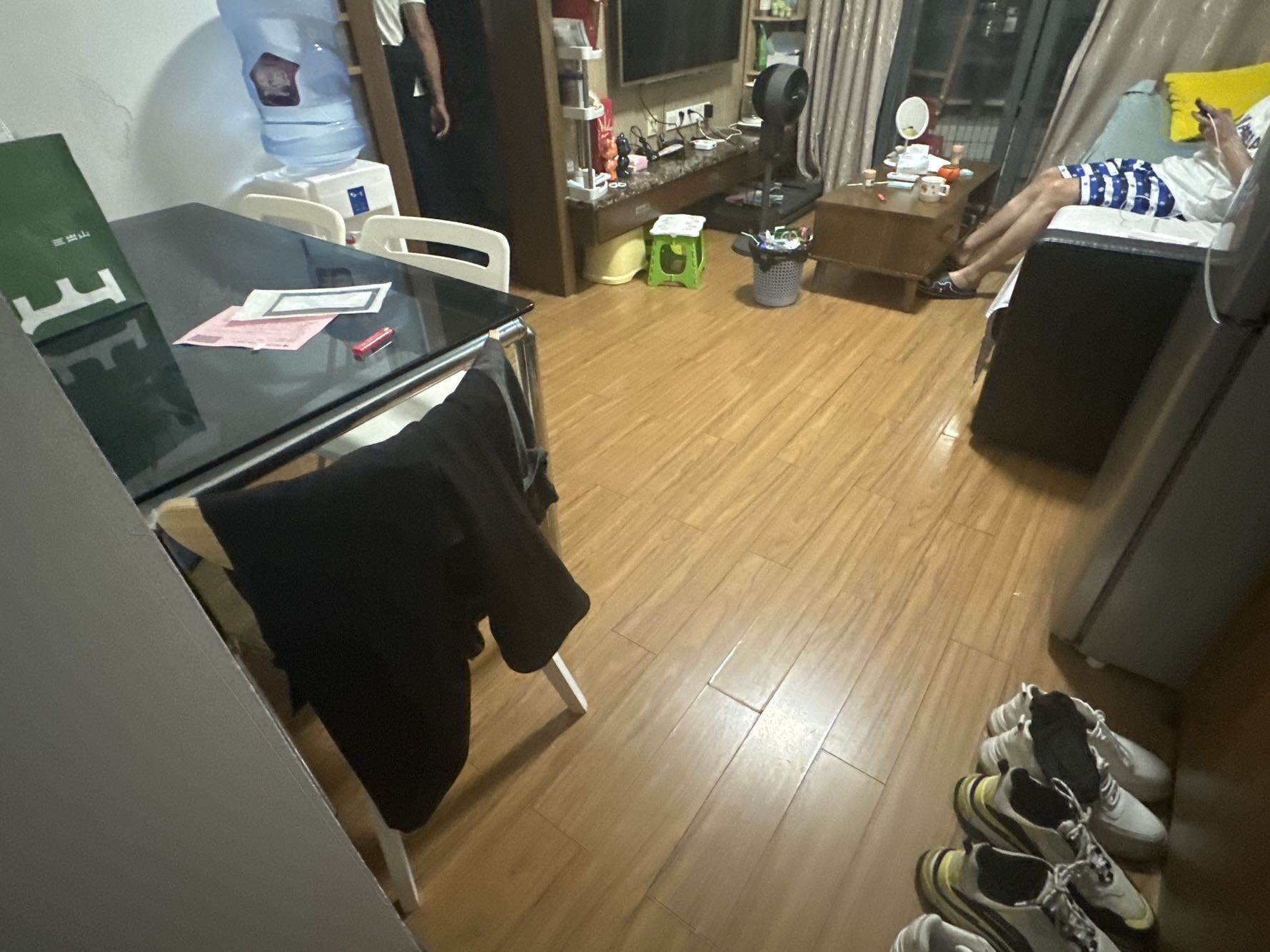 高发城驰客厅-1