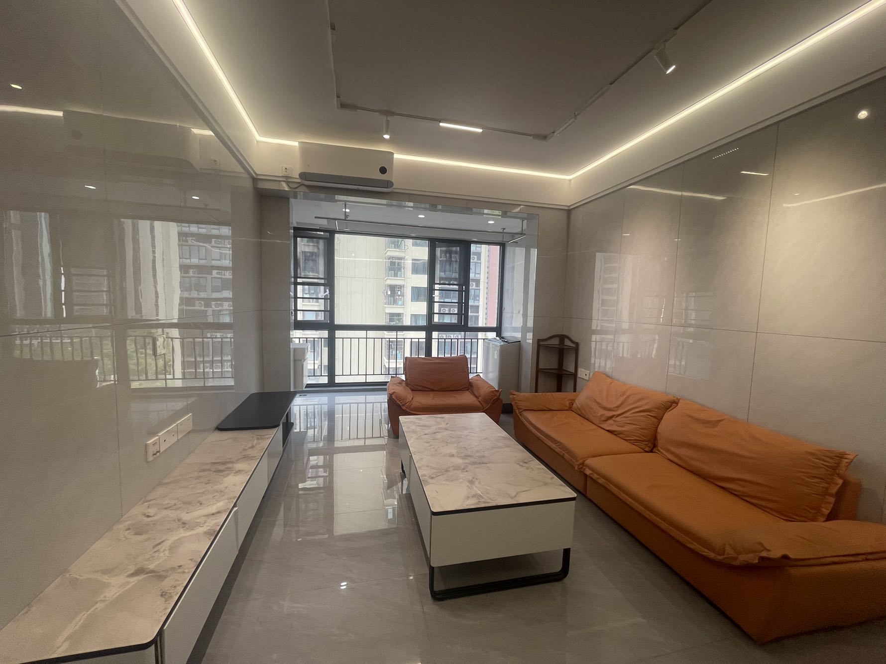 绿地新都会公馆客厅-1