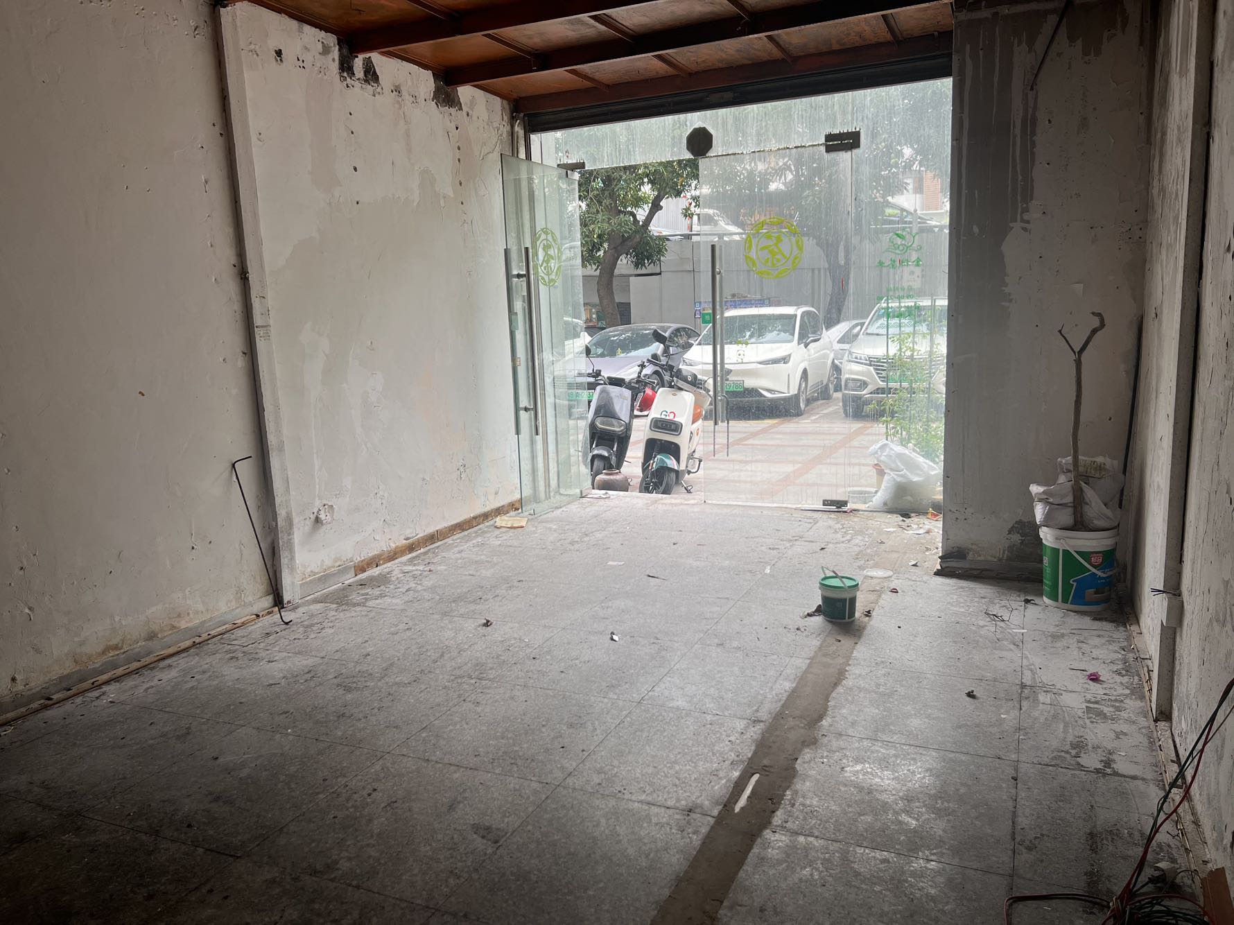 白金酒店公寓居室-1