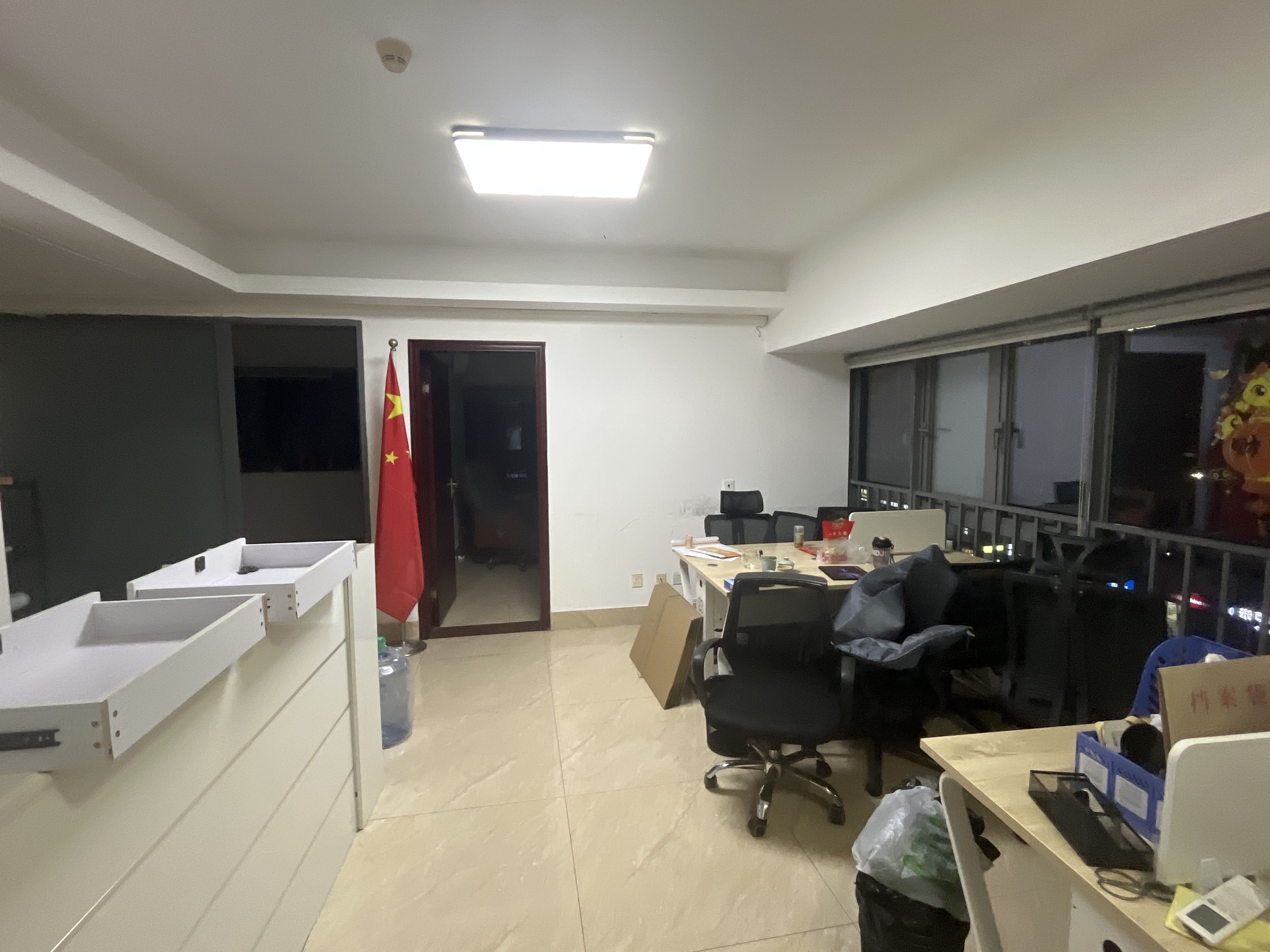 魅力时代花园 写字楼 66㎡