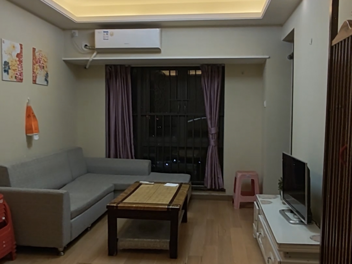 万科公园里二房出租，楼层好，居住舒适-深圳万科公园里三期租房