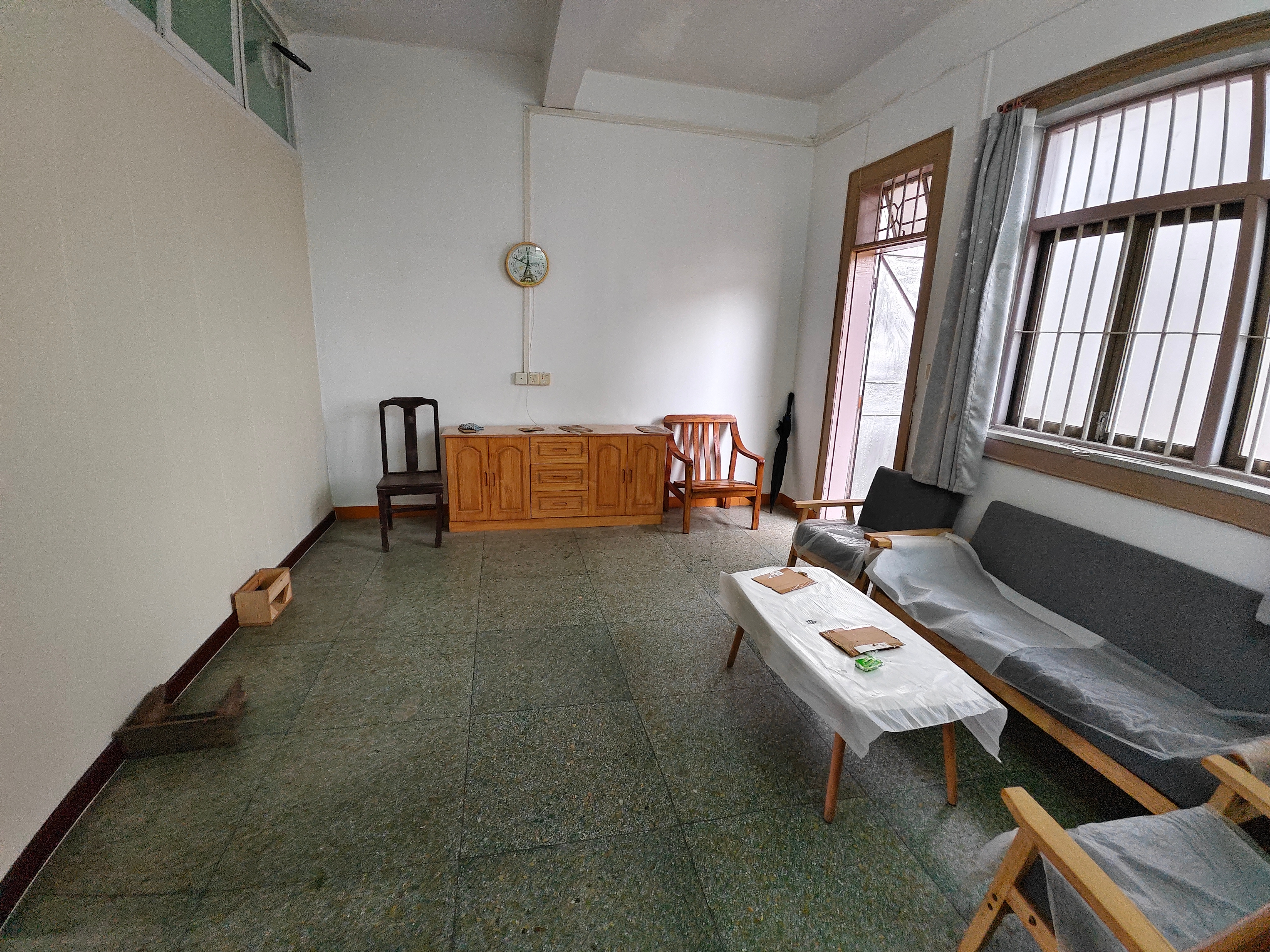 家具家电齐全，拎包入住-深圳新地里租房