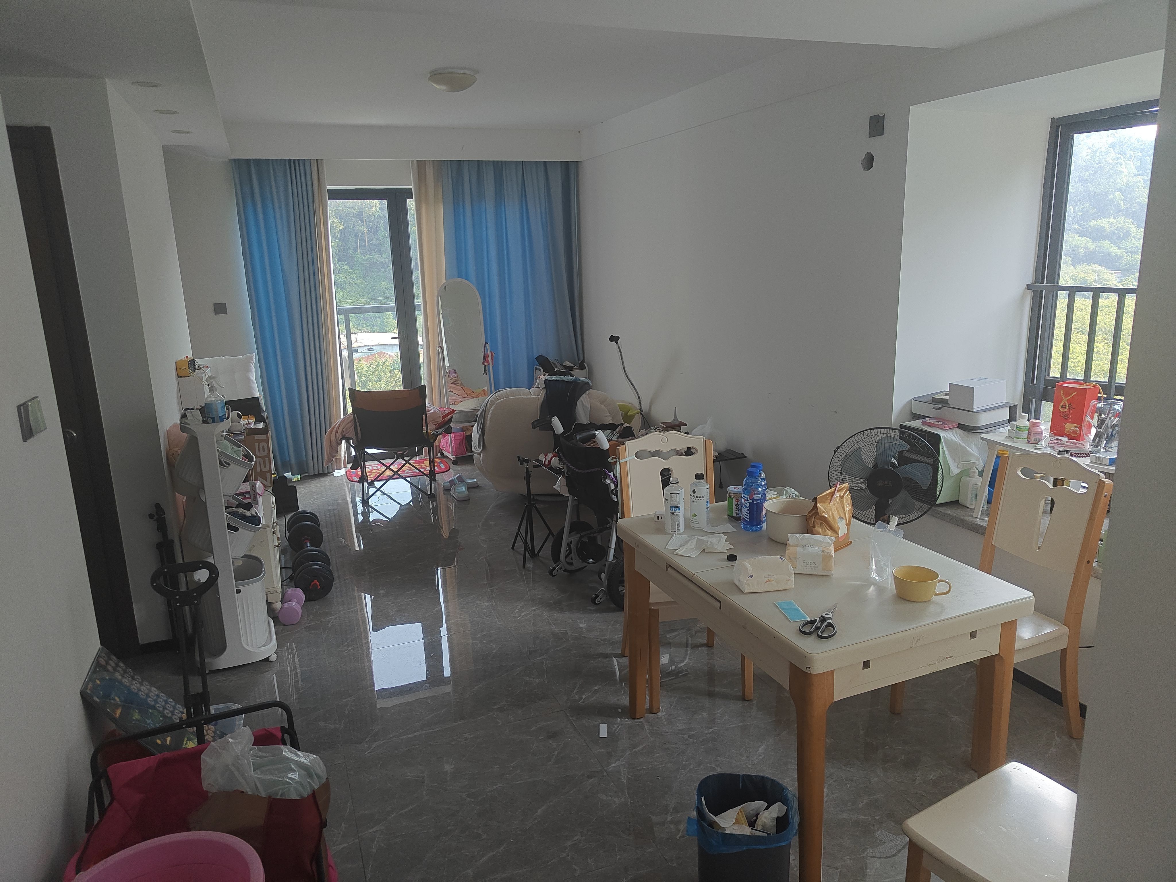 方直香山墅客厅-2