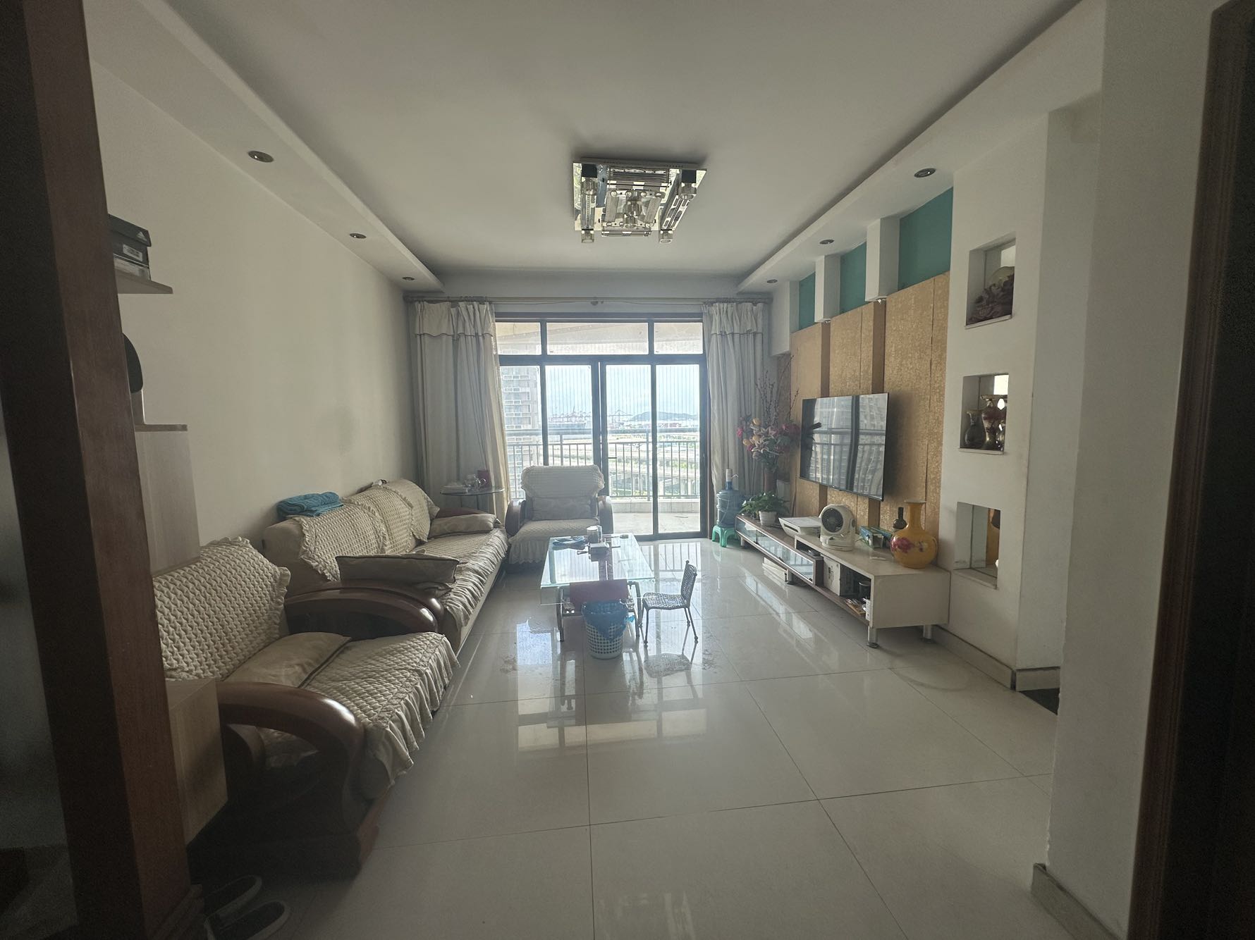 绿海名居客厅-1