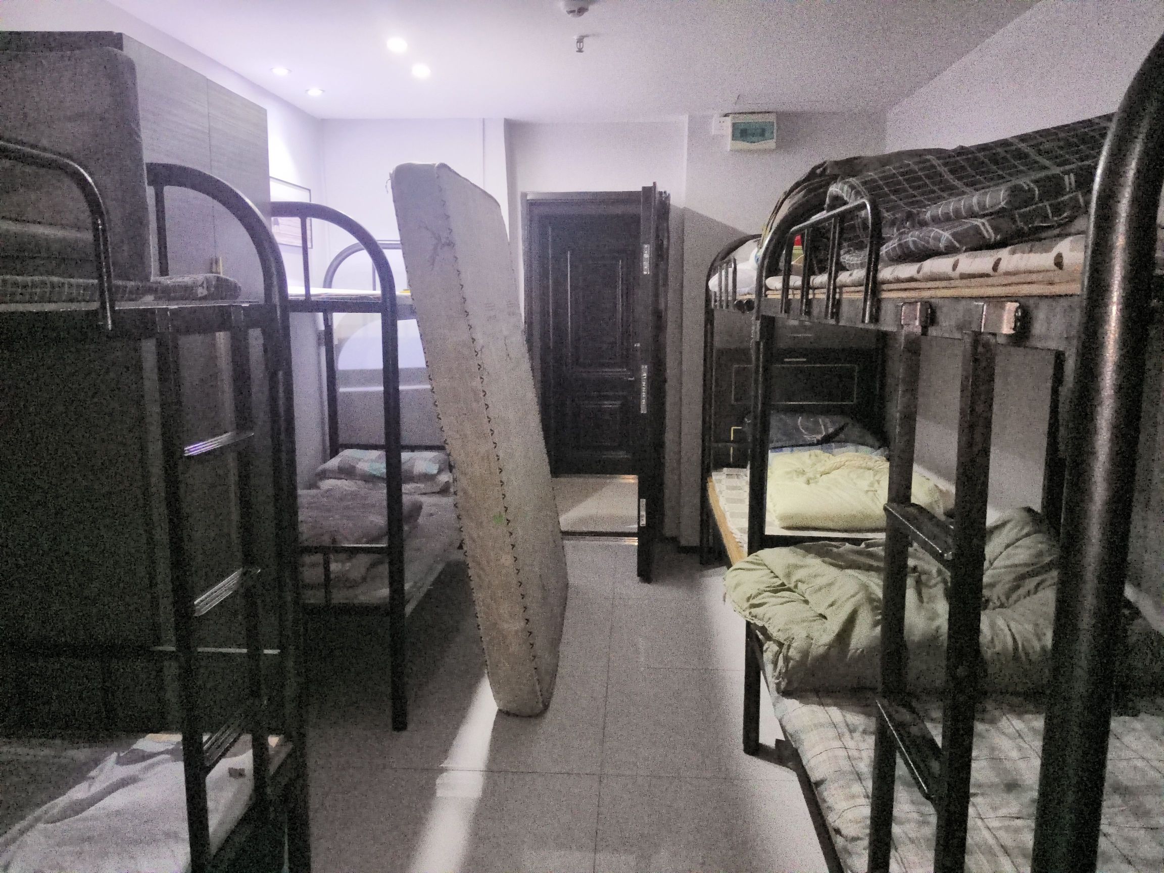 八卦岭宿舍区44栋2楼北精装1室0厅36m²-深圳八卦岭宿舍区44栋2楼租房