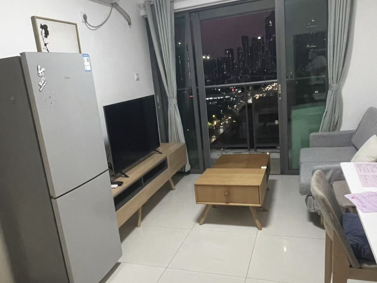精装修，业主诚心出租-江门绿景花园二期租房