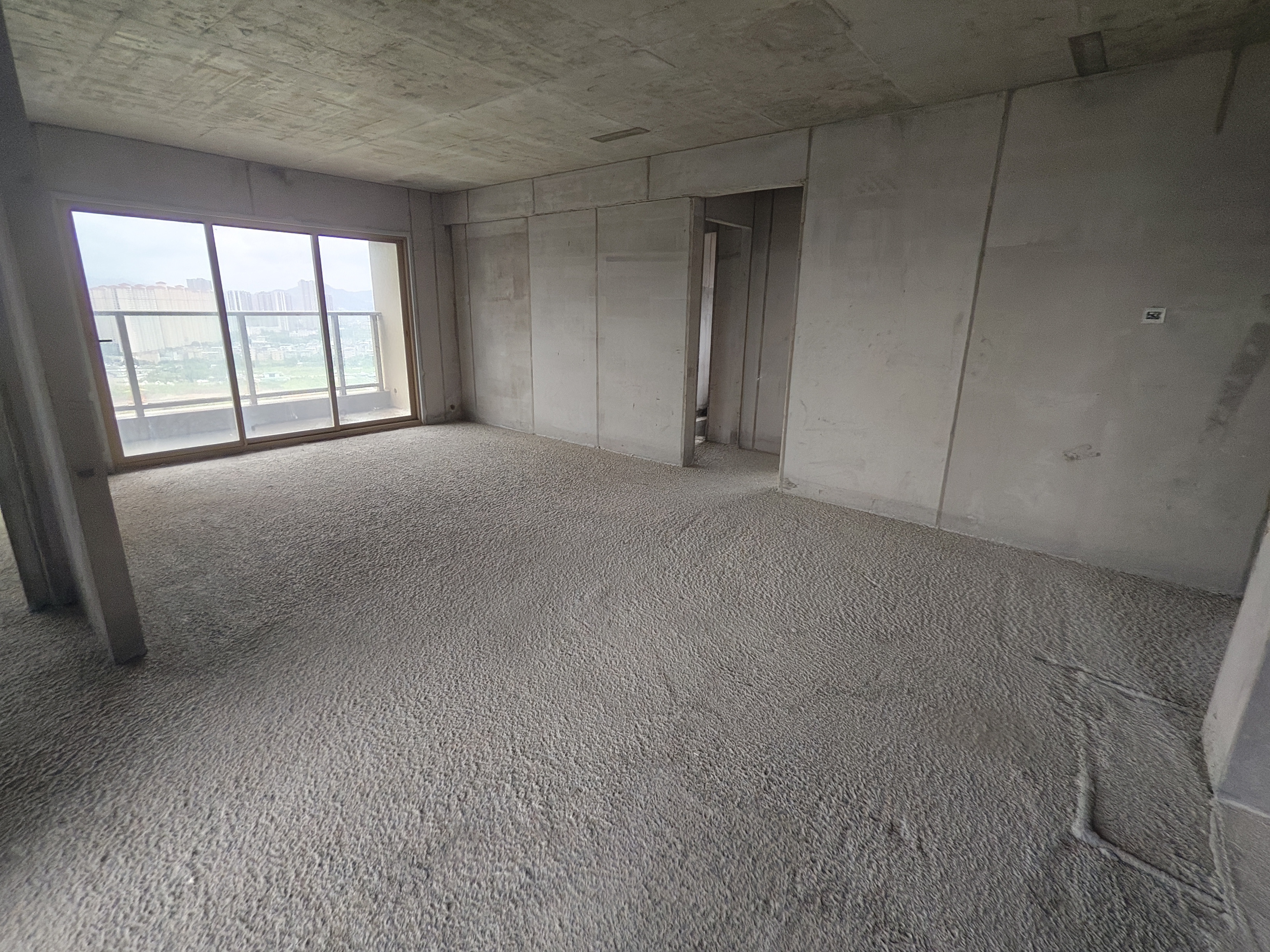 天安数码城南北毛坯4室2厅141.86m²-惠州天安数码城二手房