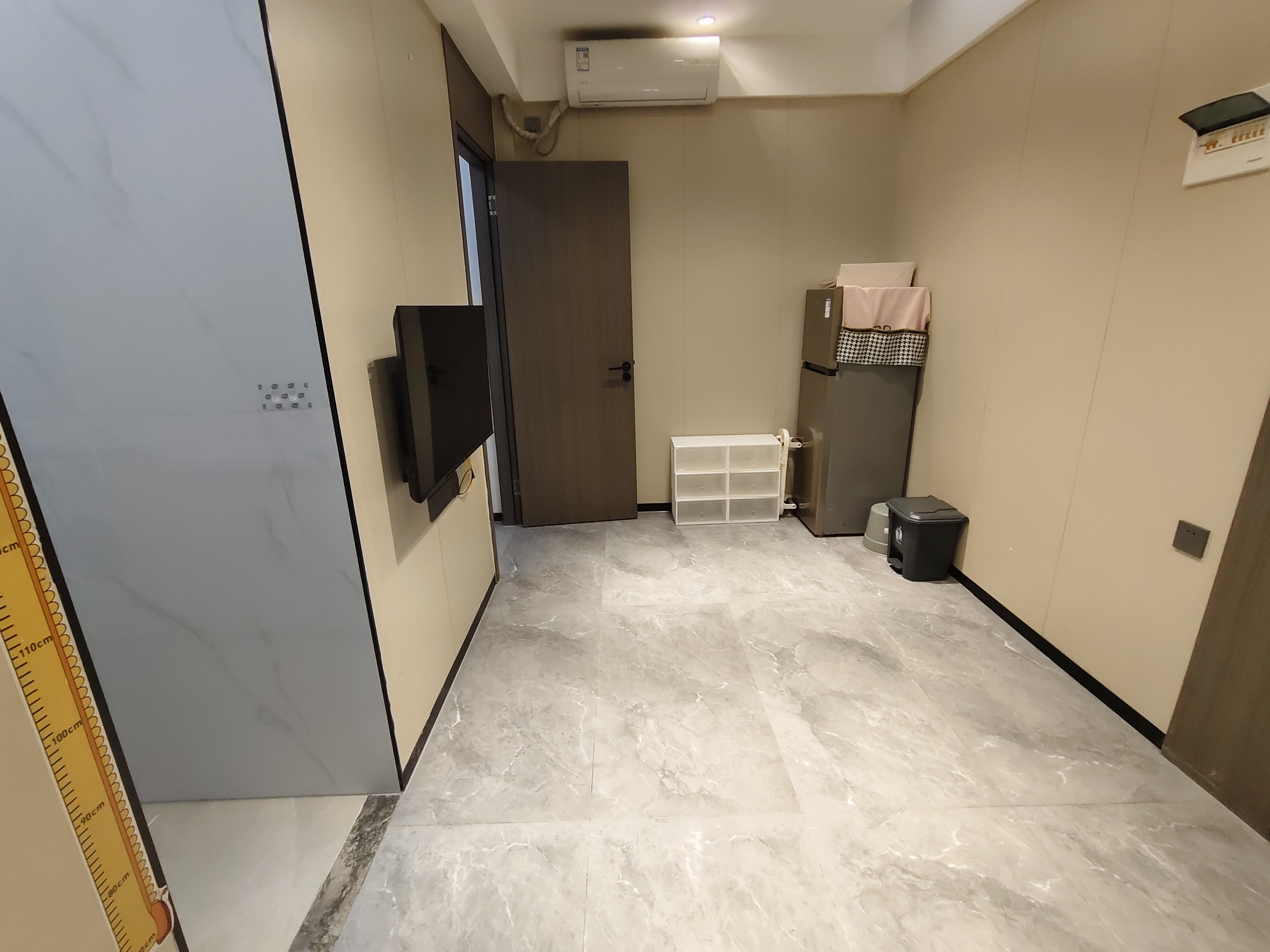 南精装2室1厅50m²